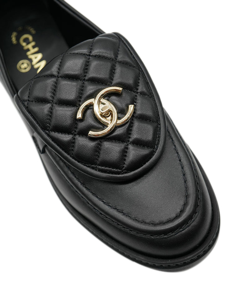 Chanel sale black loafers