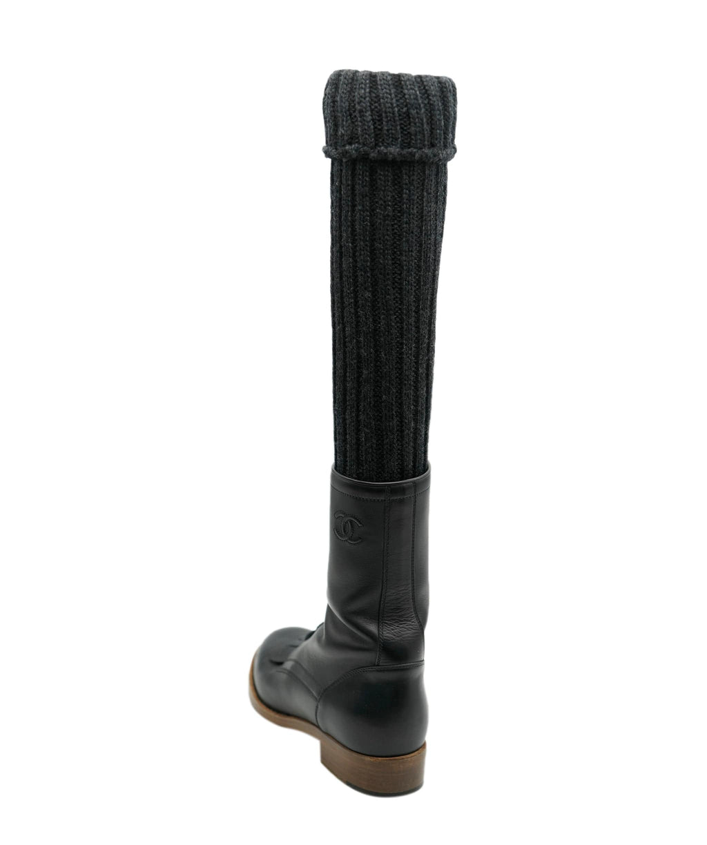Chanel Boots flat with integrated leg warmers 38 AVC1269 LuxuryPromise
