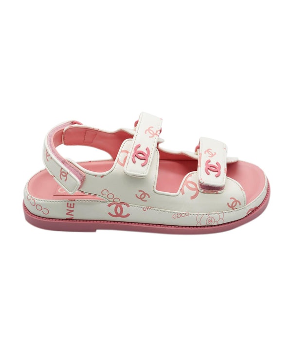 Chanel Chanel Limited Edition Pink Dad Sandals With Socks 39 ALL0418