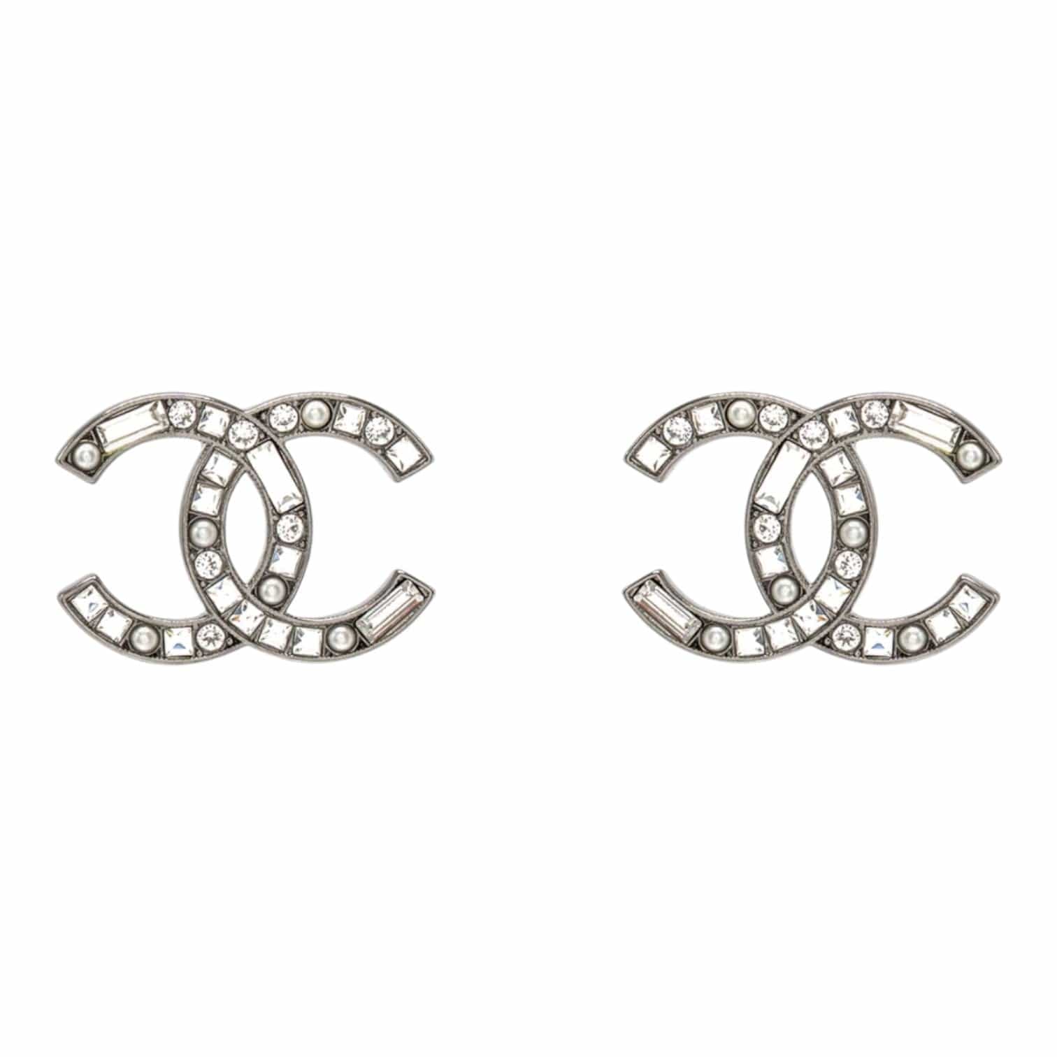 Chanel Chanel CC Earrings Crystal/Pearl Silver Tone - in Box