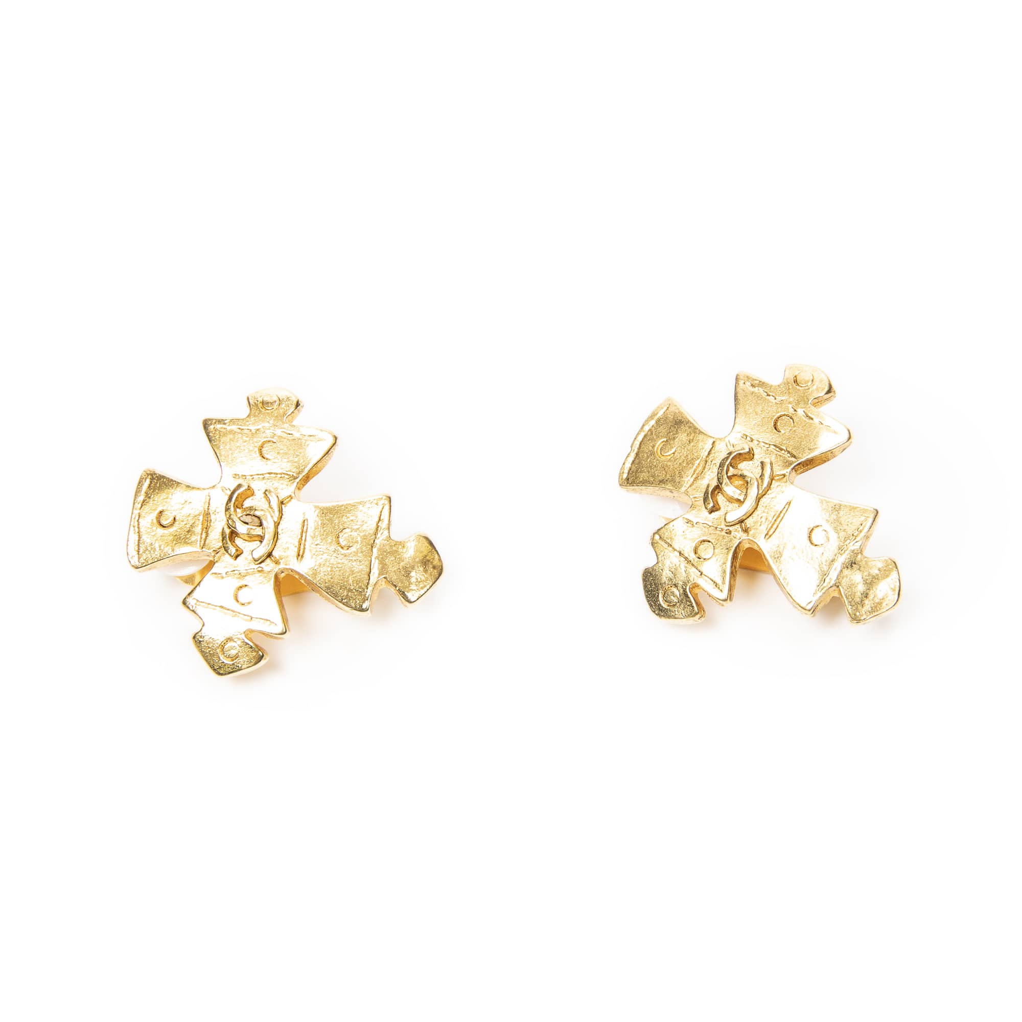 Chanel Chanel Gold Stainless Steel without Nickel CC Cross Clip On Earrings ABC5830