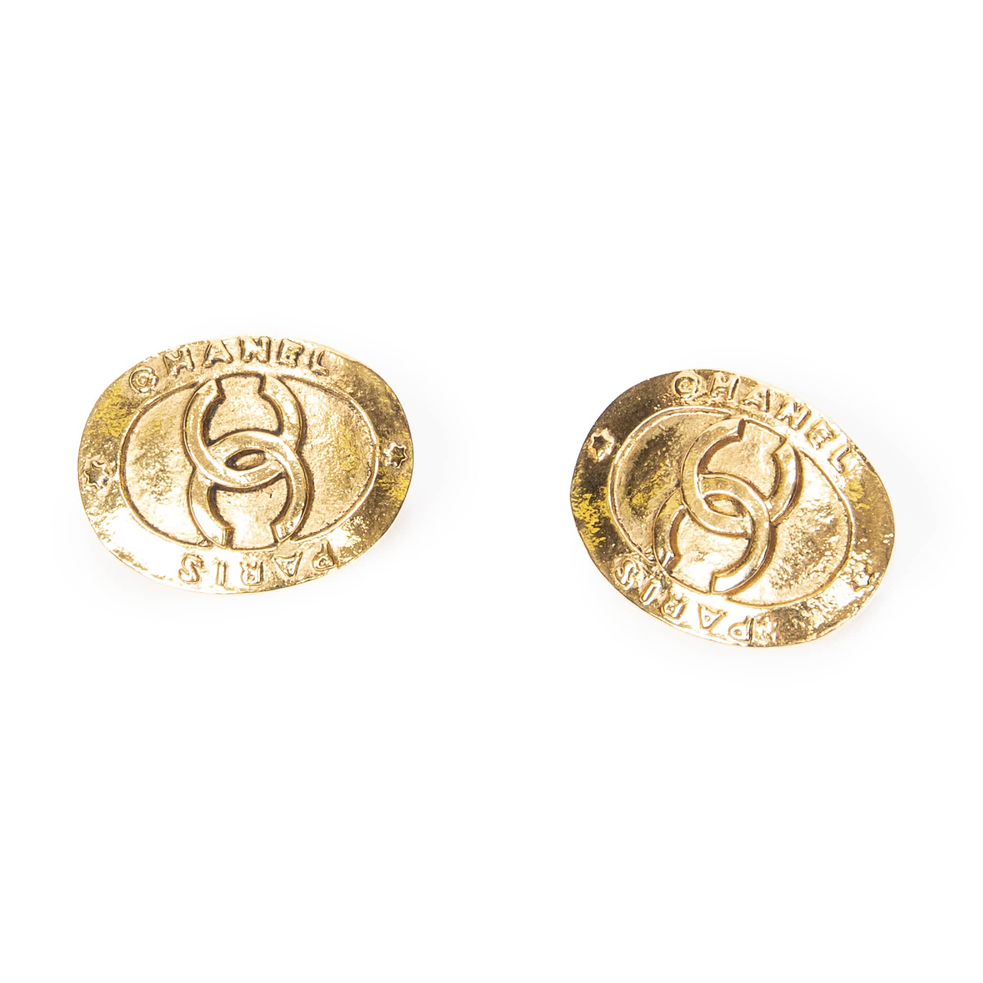 Chanel Chanel Gold Stainless Steel without Nickel CC Oval Clip On Earrings ABC6571