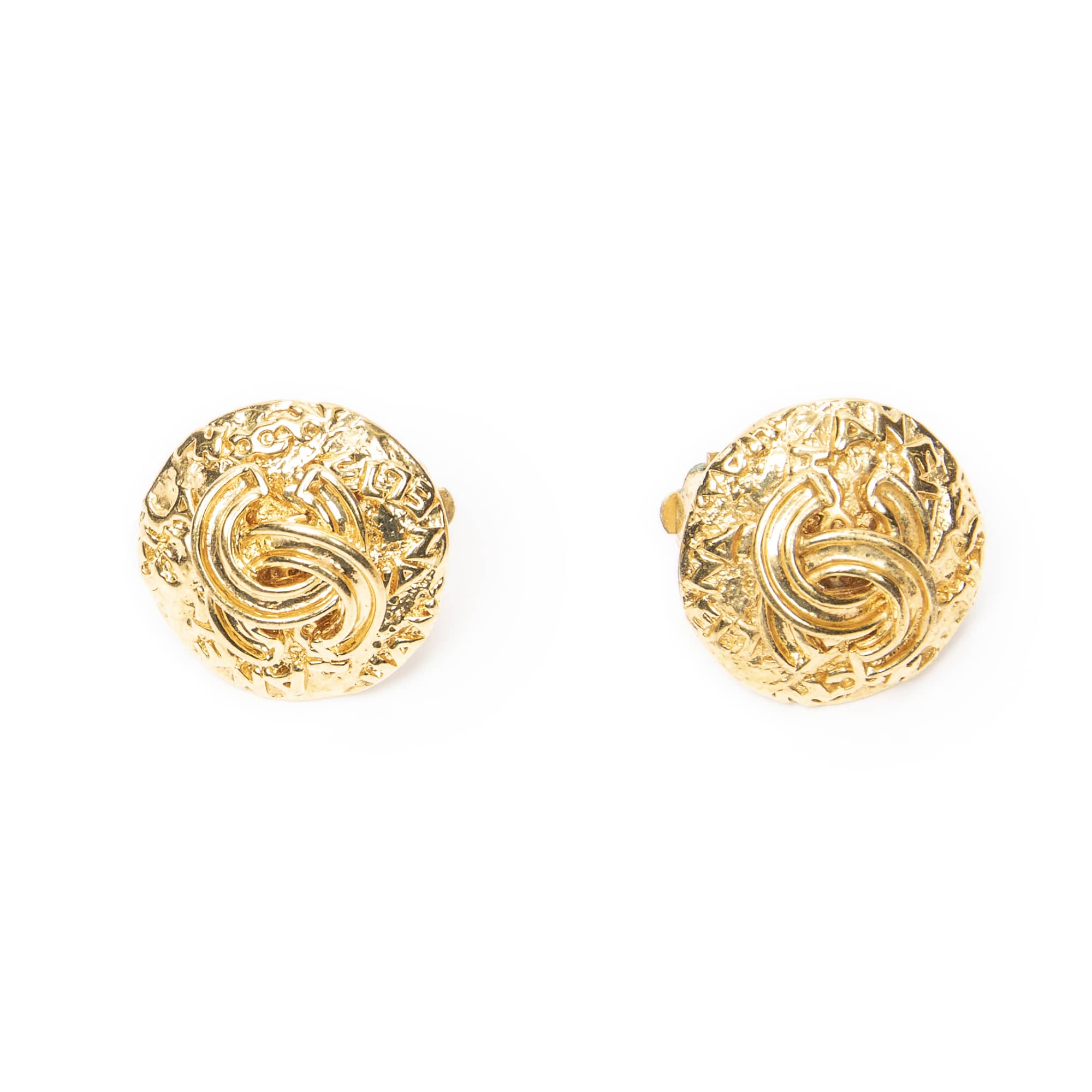 Chanel Chanel Gold Stainless Steel without Nickel CC Round Clip On Earrings ABC5825