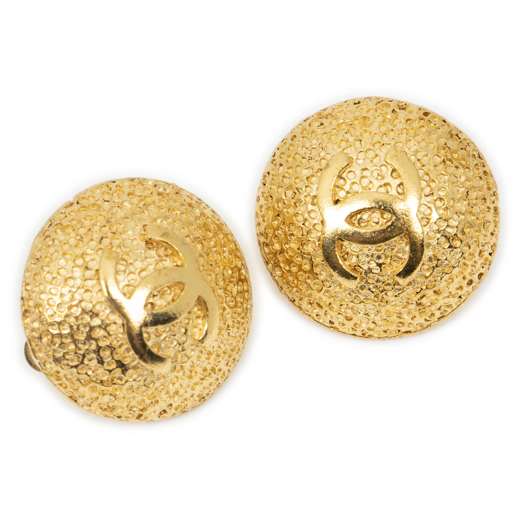 Chanel Chanel Gold Stainless Steel without Nickel CC Round Clip On Earrings ABC5920