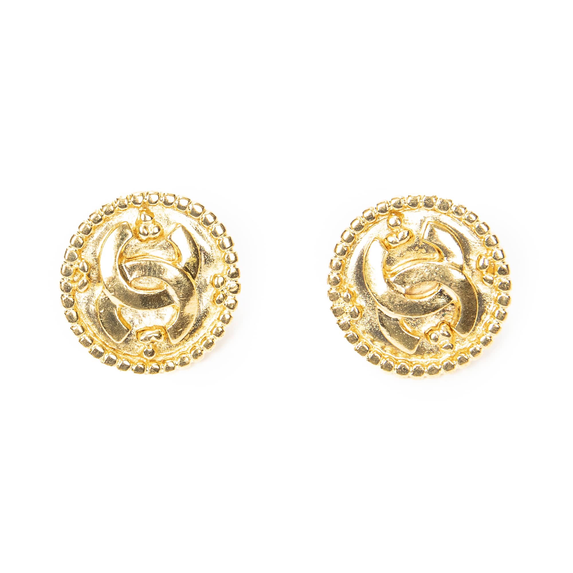 Chanel Chanel Gold Stainless Steel without Nickel CC Round Clip On Earrings ABC6928