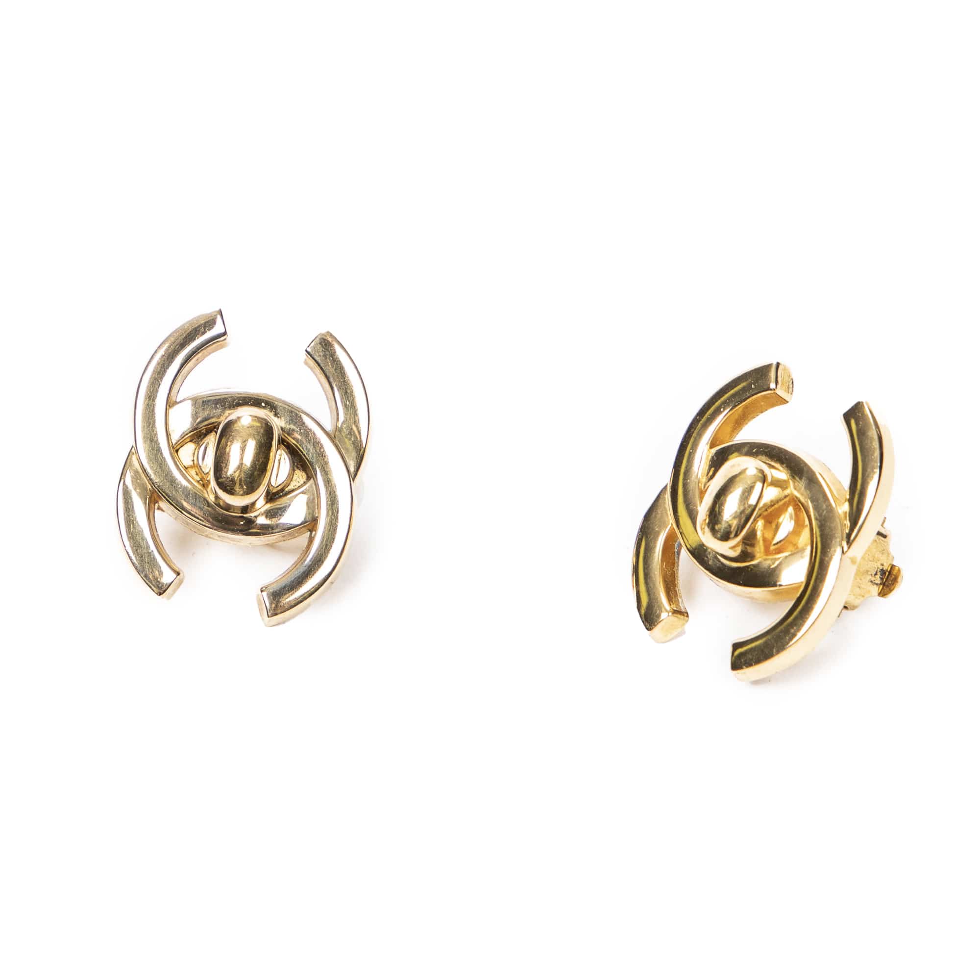 Chanel Chanel Gold Stainless Steel without Nickel CC Turn Lock Clip On Earrings AAX1879