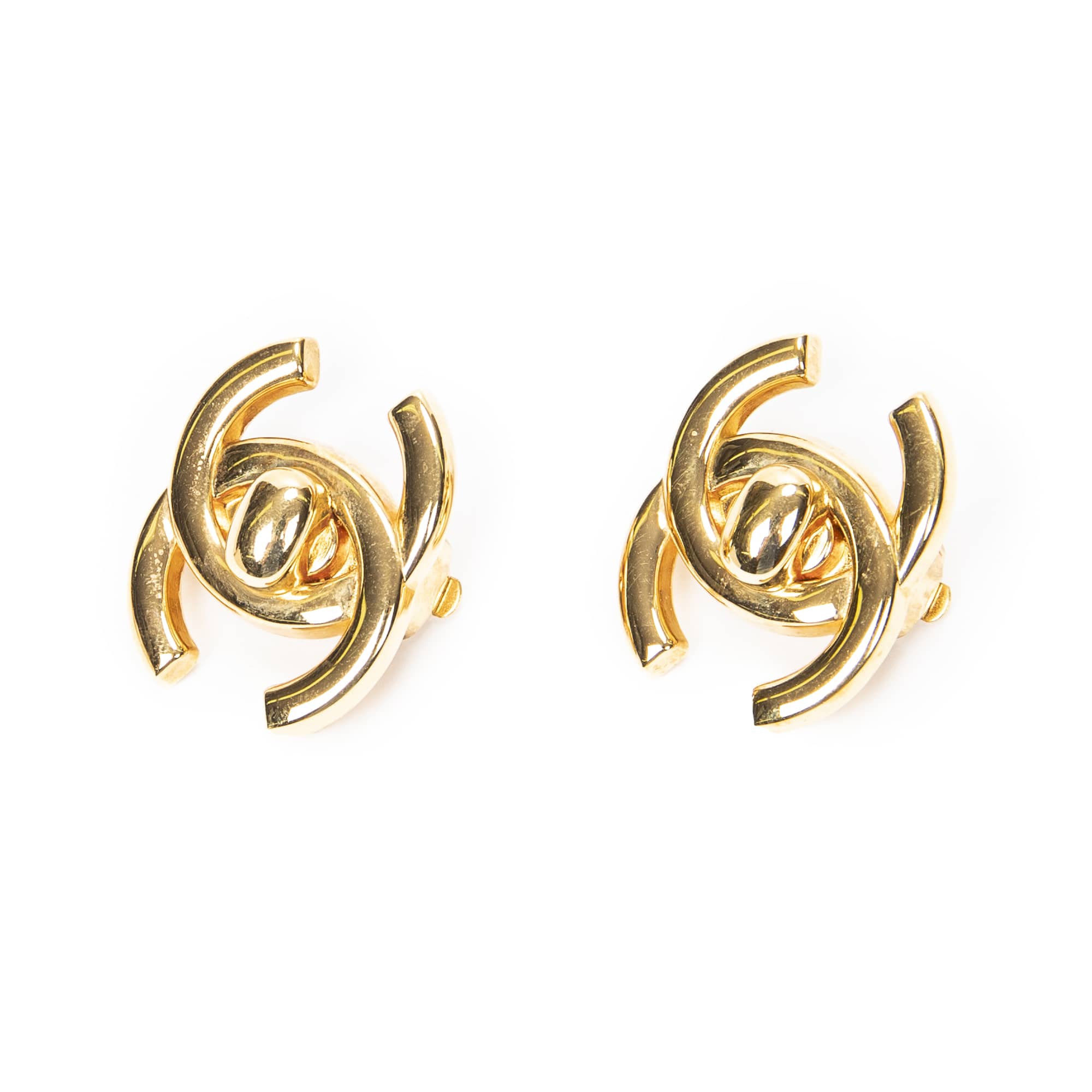 Chanel Chanel Gold Stainless Steel without Nickel CC Turnlock Clip On Earrings ABC6579