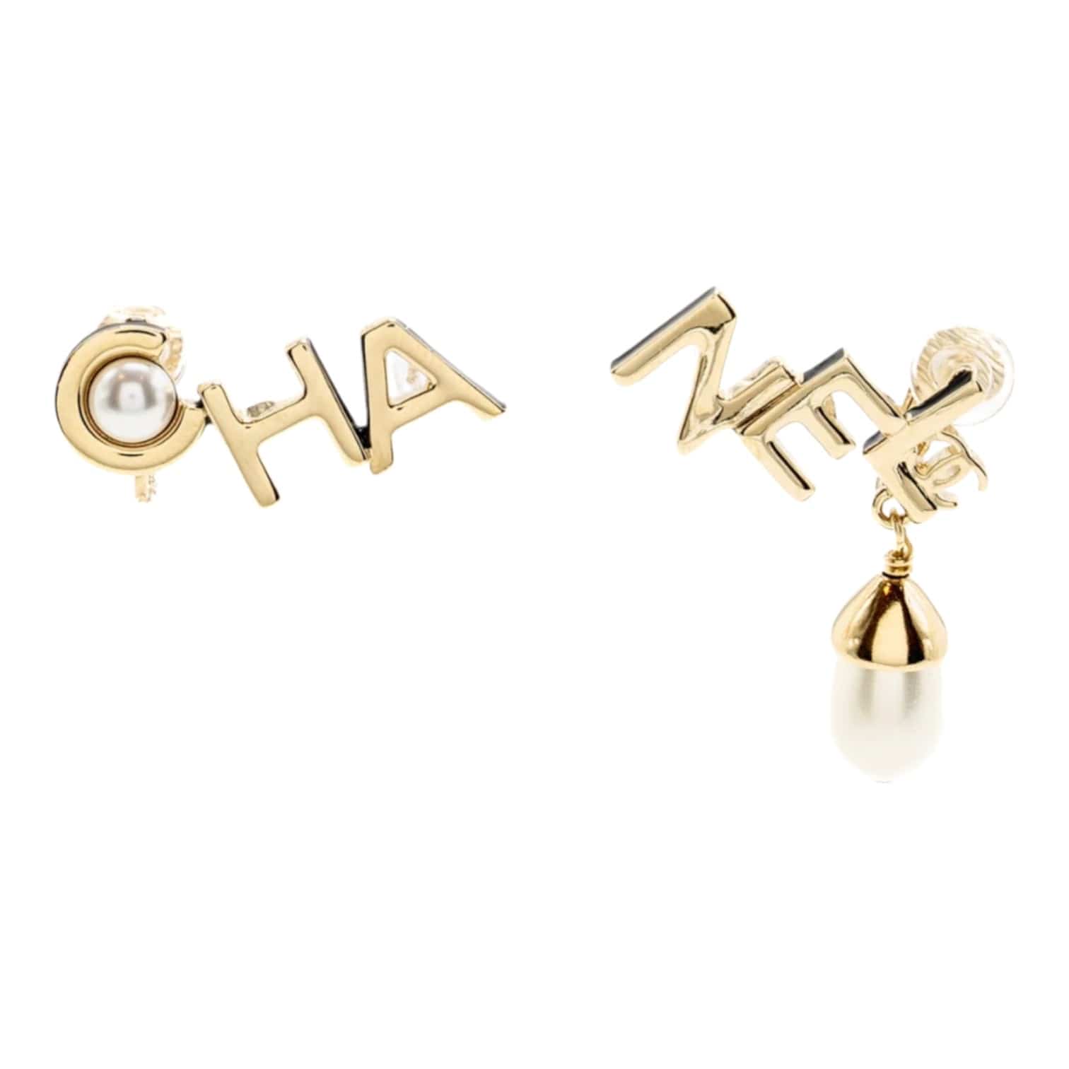 Chanel Chanel Letter/CC Logo With Pearl Stud Earring Light Gold Tone