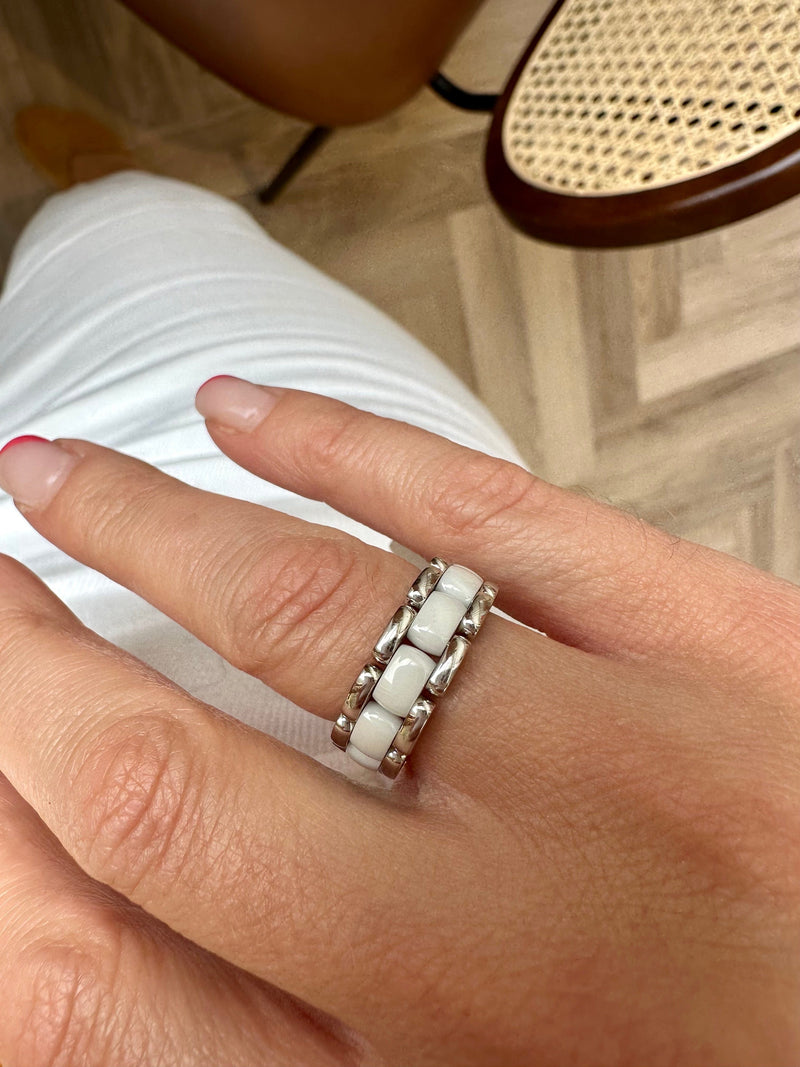 Chanel Ultra white ceramic and 18K WG flexible ring AHC1351