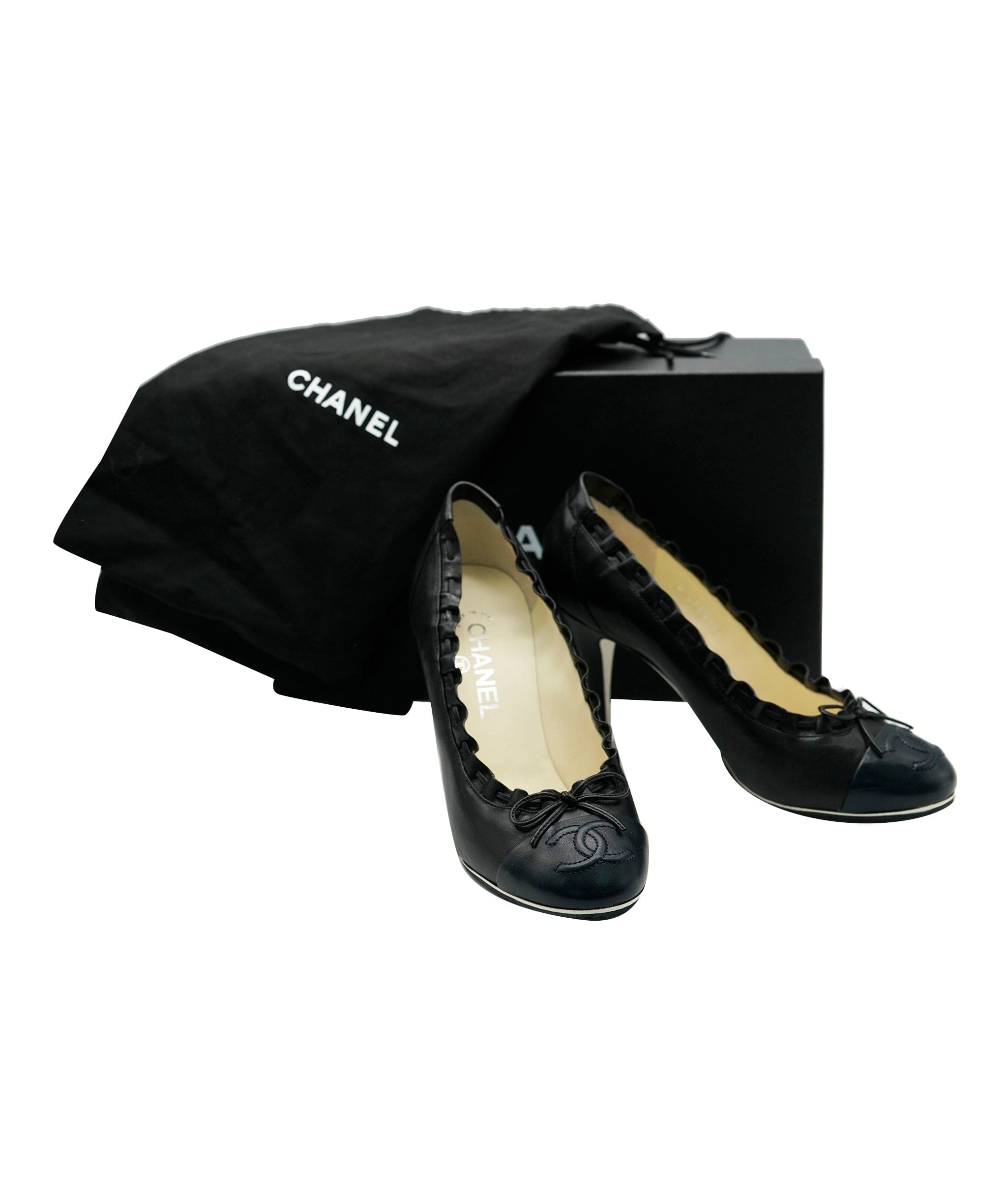 Chanel Chanel black CC pumps UK 5 - AJC0657