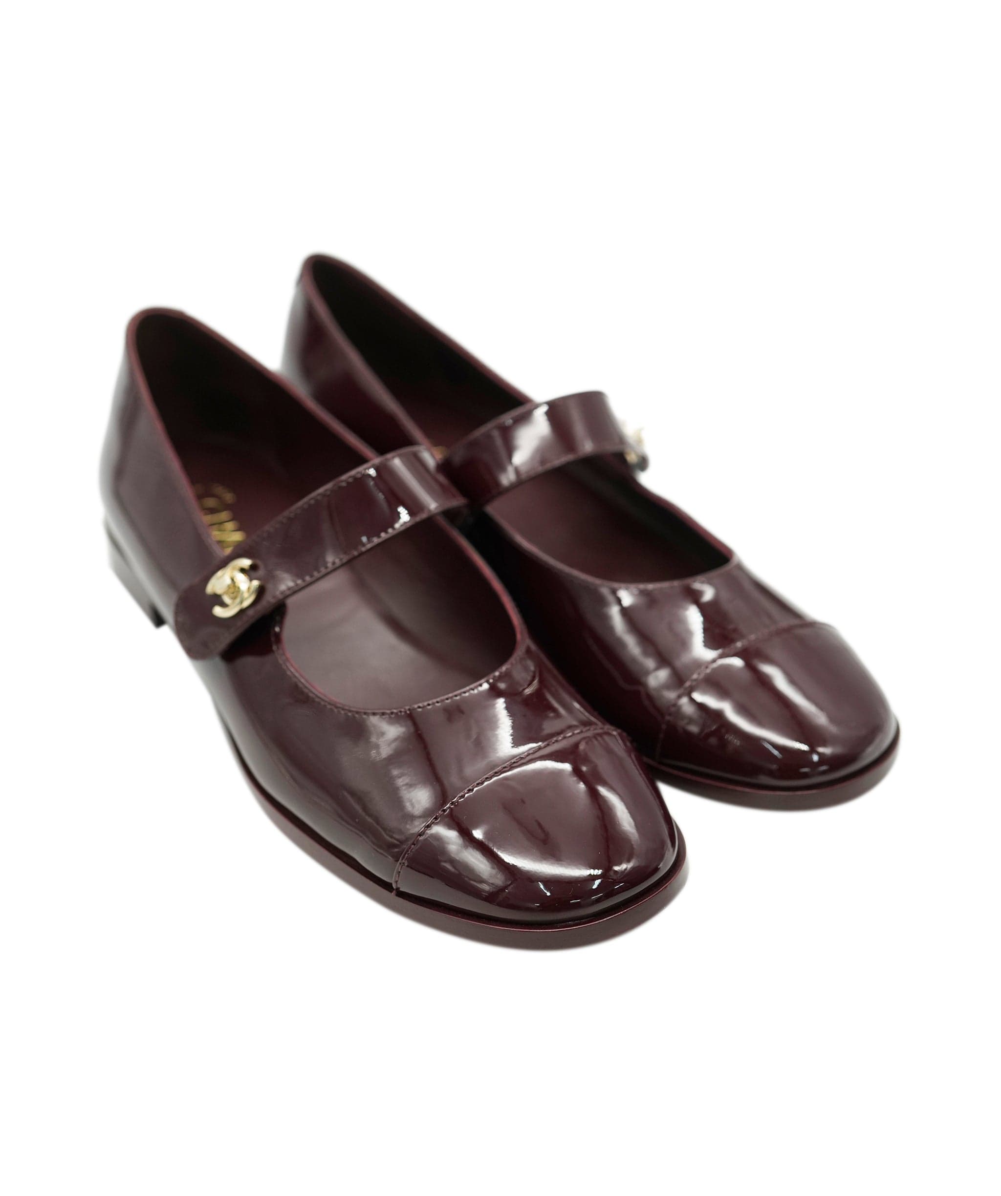 Chanel Chanel Mary Janes Patent Burgundy Leather Ballet Flats ALC1884