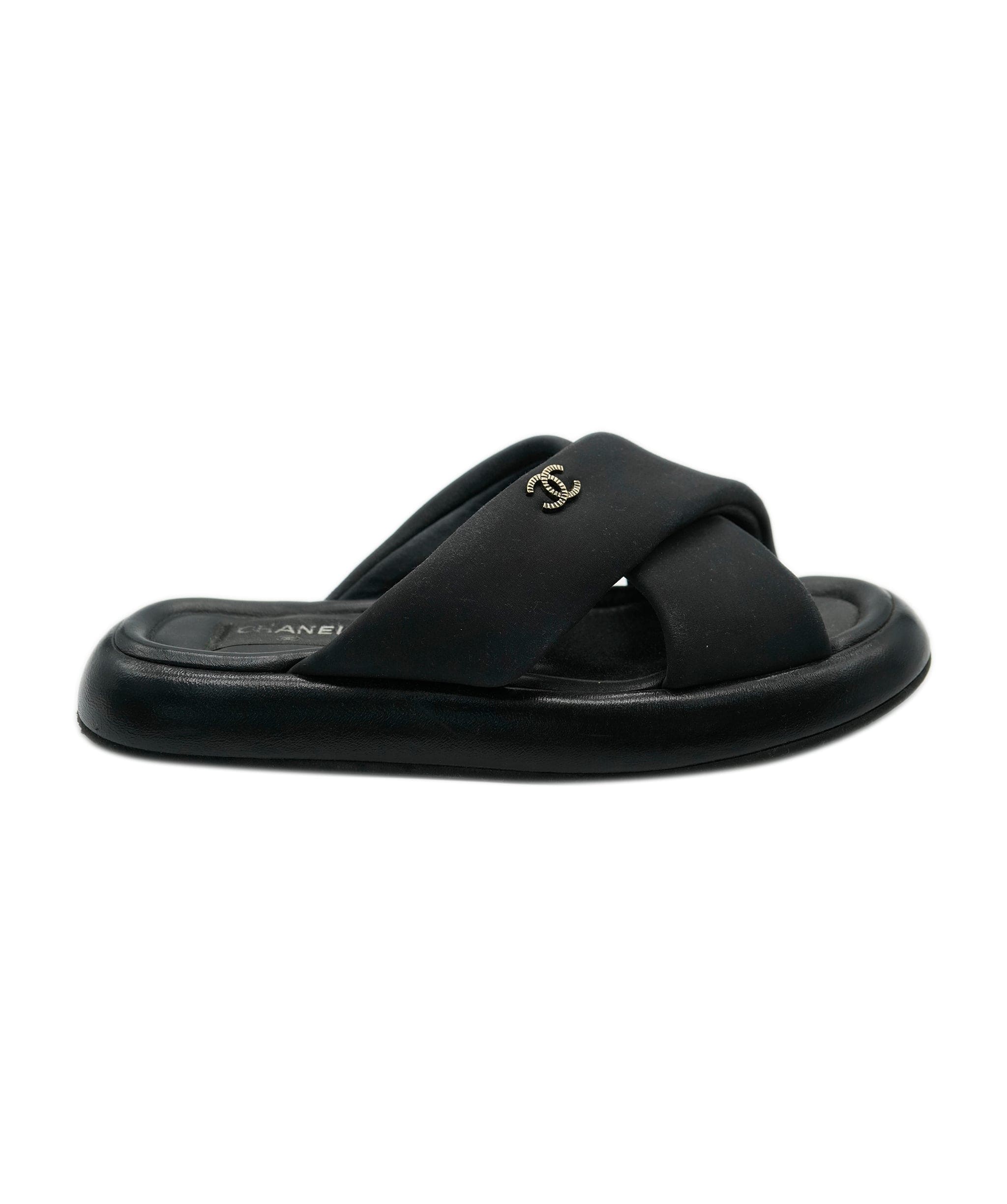 Chanel Chanel Slippers black 40 ASC4872