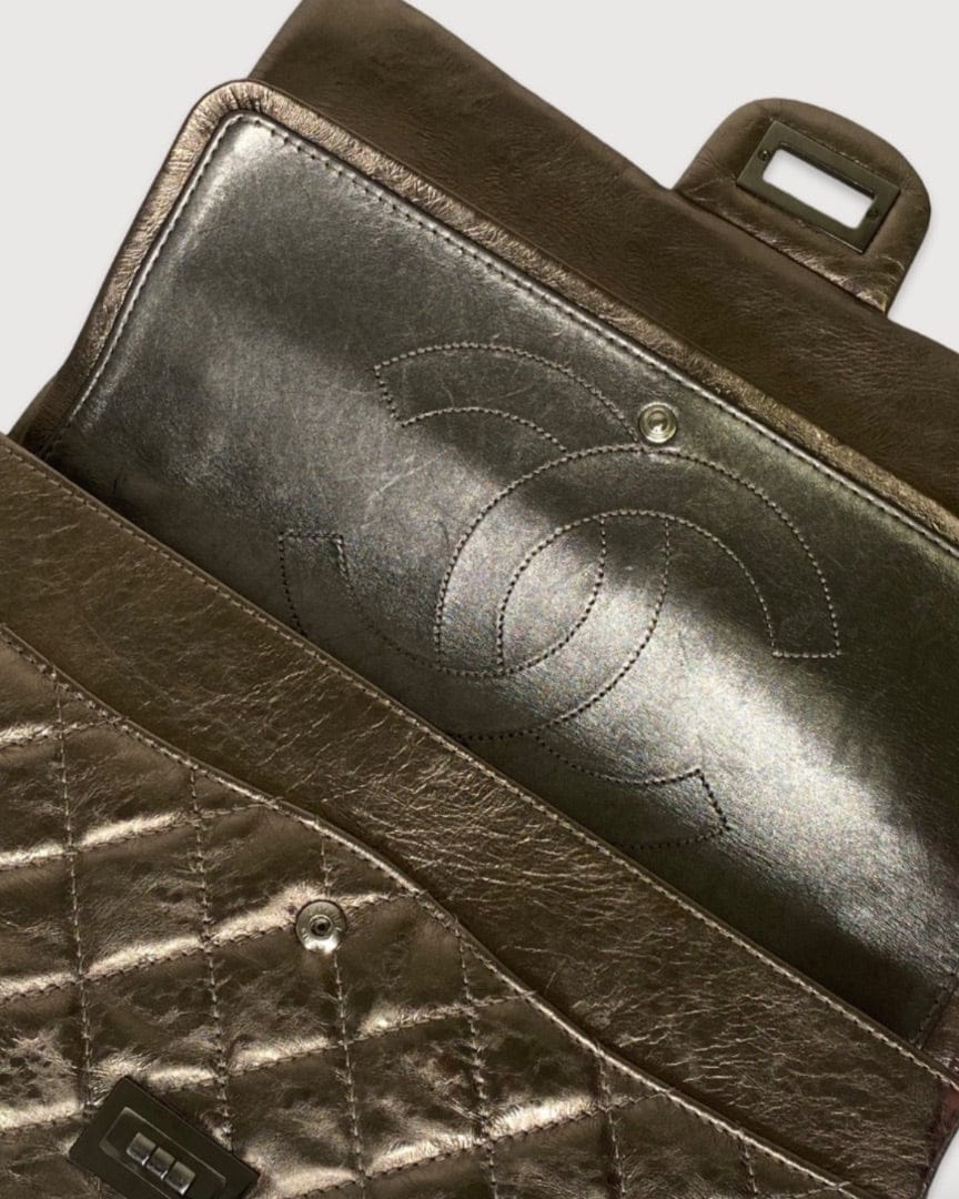 Chanel Bronze Chanel 2.55 Jumbo, Medium Classic