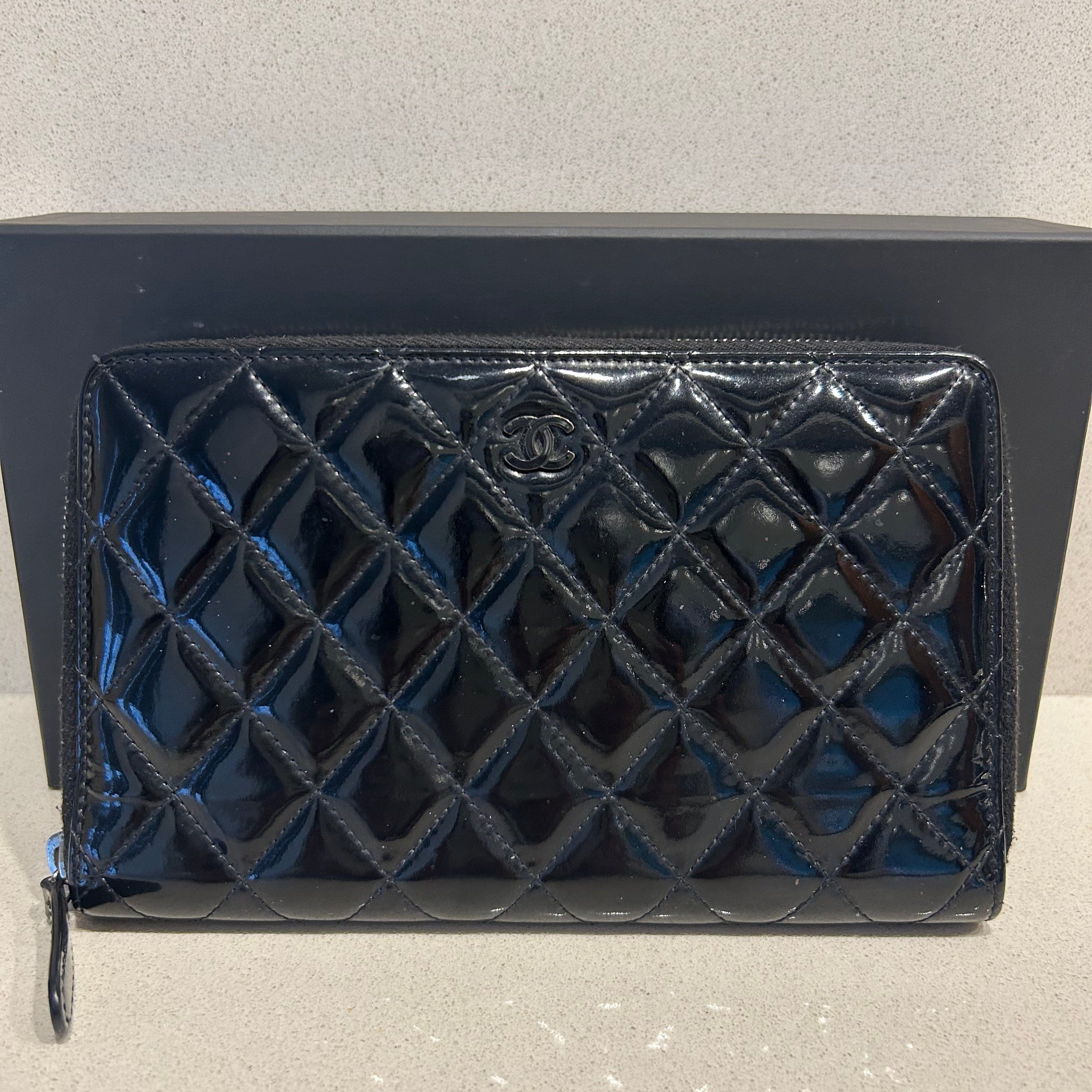 Chanel Chanel Black Classic Passport Long Zipper Holder/Wallet