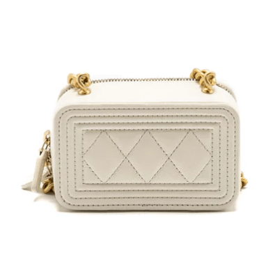 Chanel Chanel Boy Chain Clutch Caviar White GHW (Microchip)