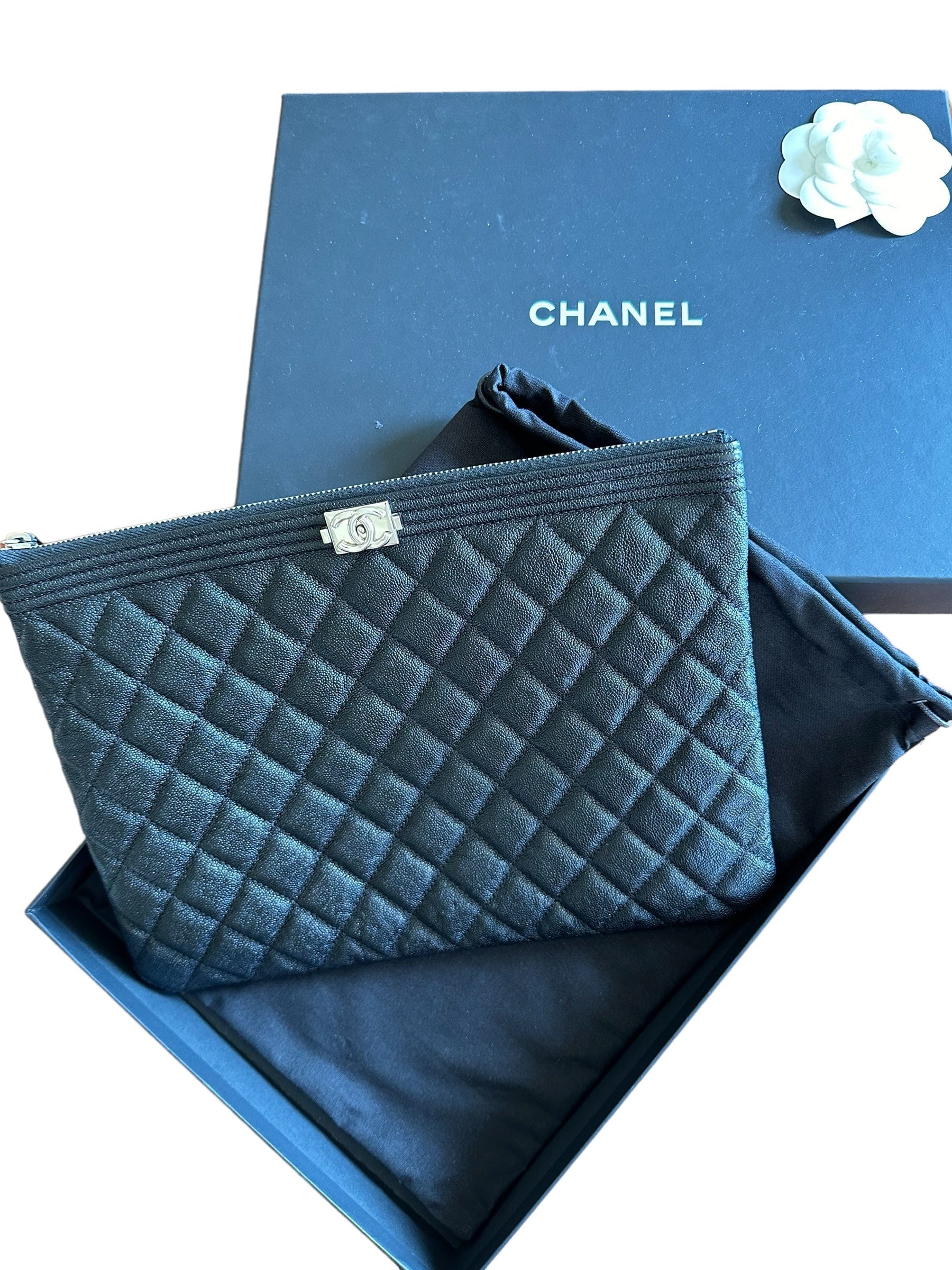 Chanel Chanel Boy Large O Case