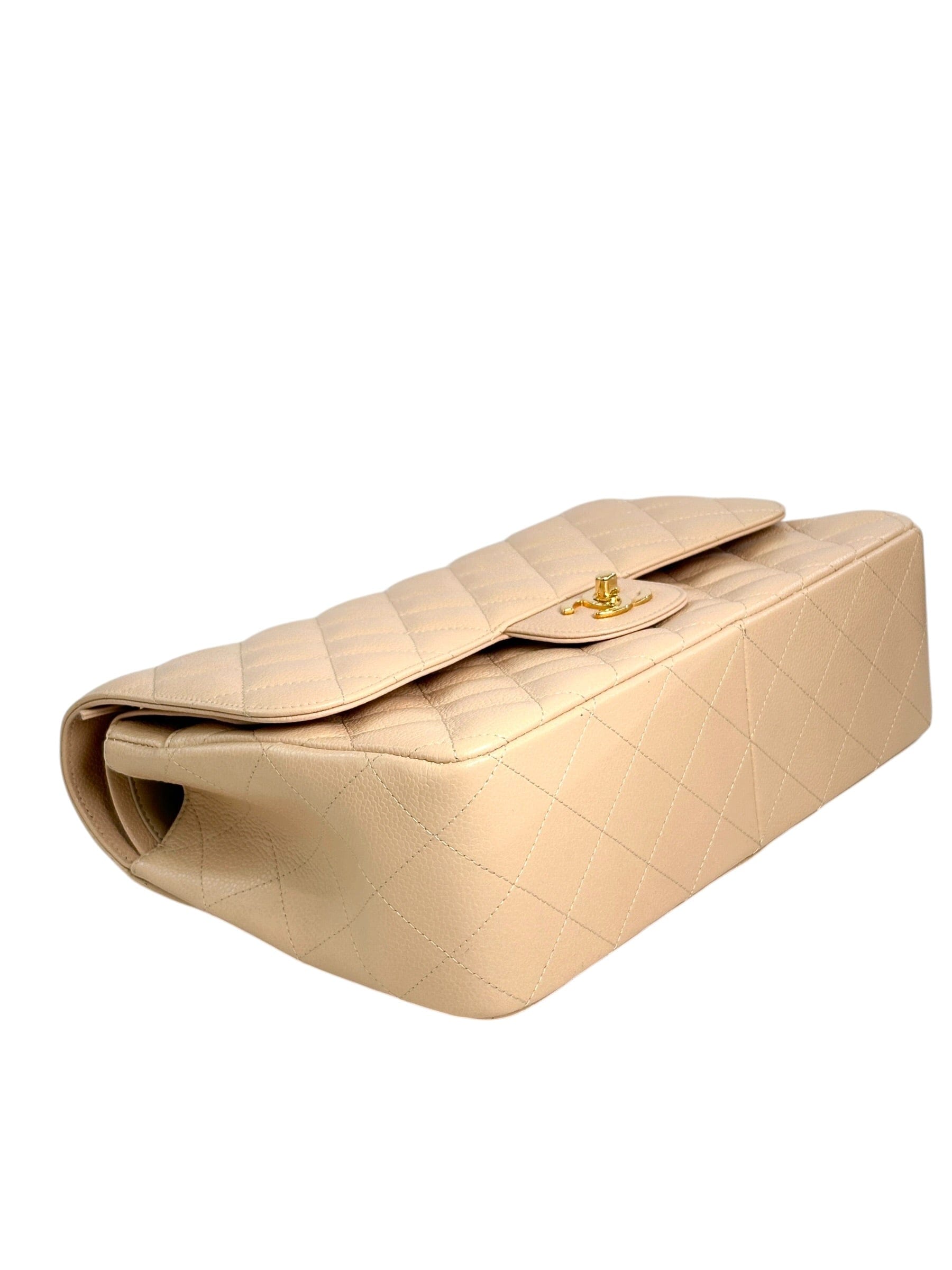 Chanel Chanel Jumbo Caviar Jumbo Flap with Gold Hardware - Full Set