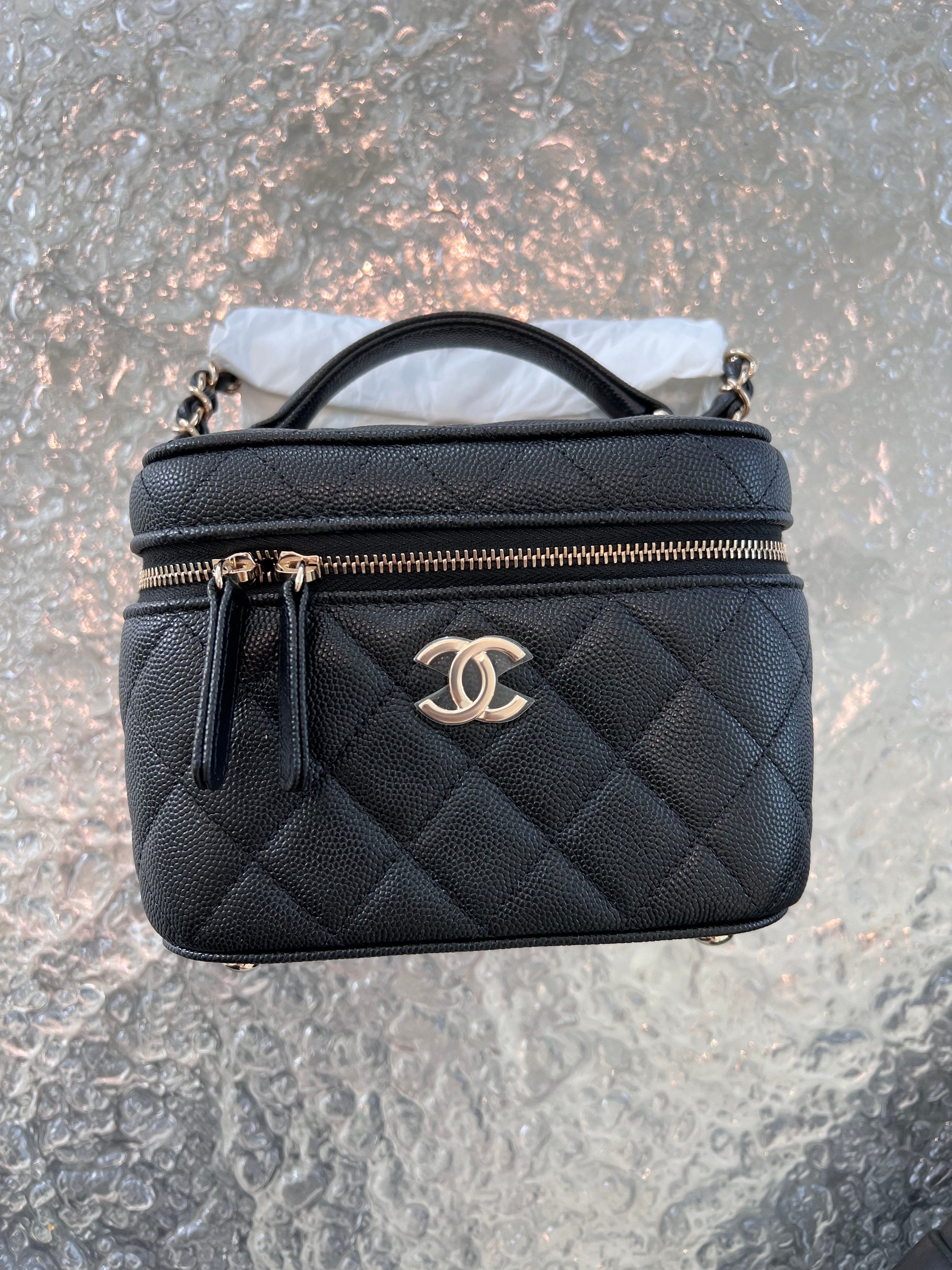 CHANEL Chanel Vanity Caviar Black GHW SYC1198