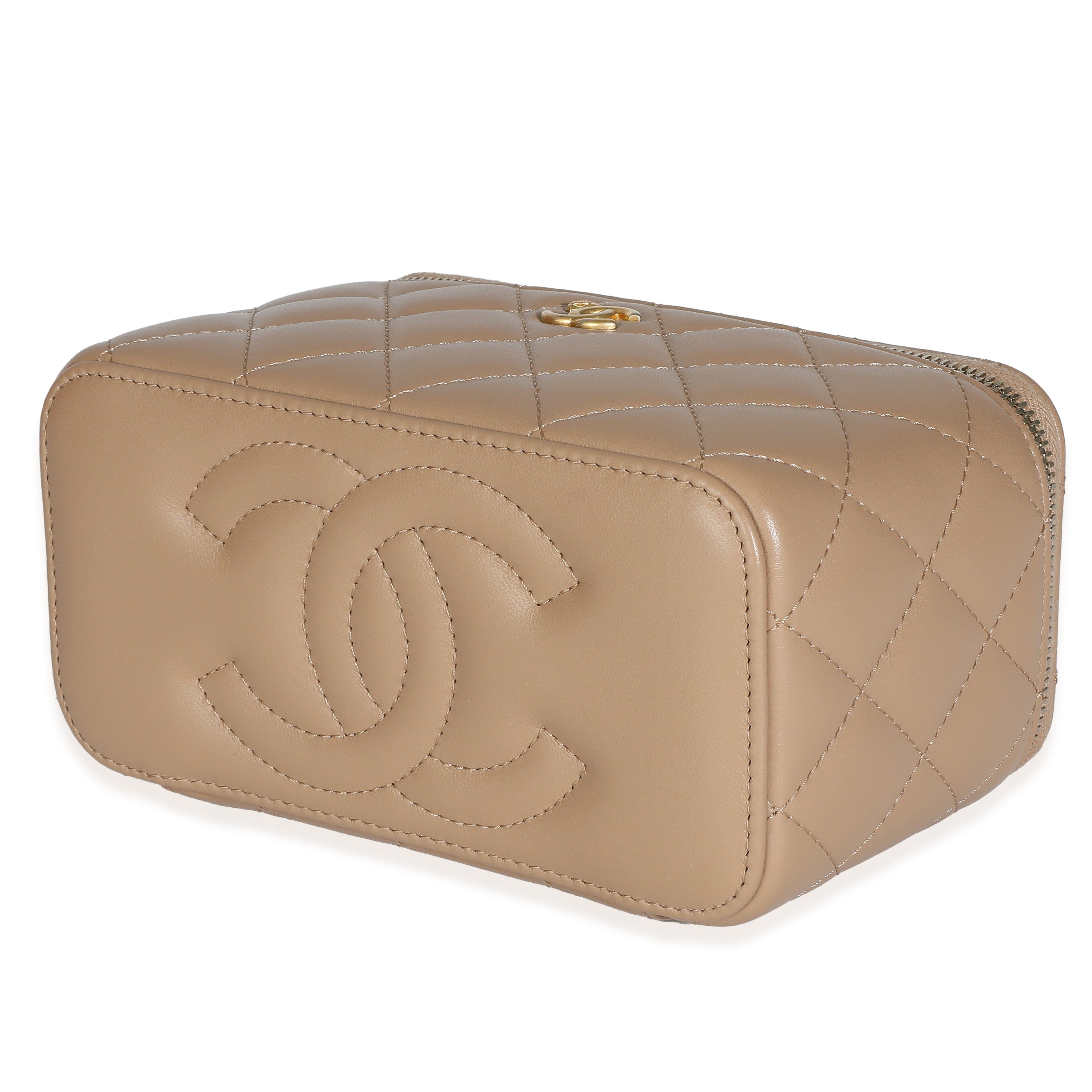 Chanel Chanel 22B Beige Quilted Lambskin Small Pearl Crush Vanity Case With Chain