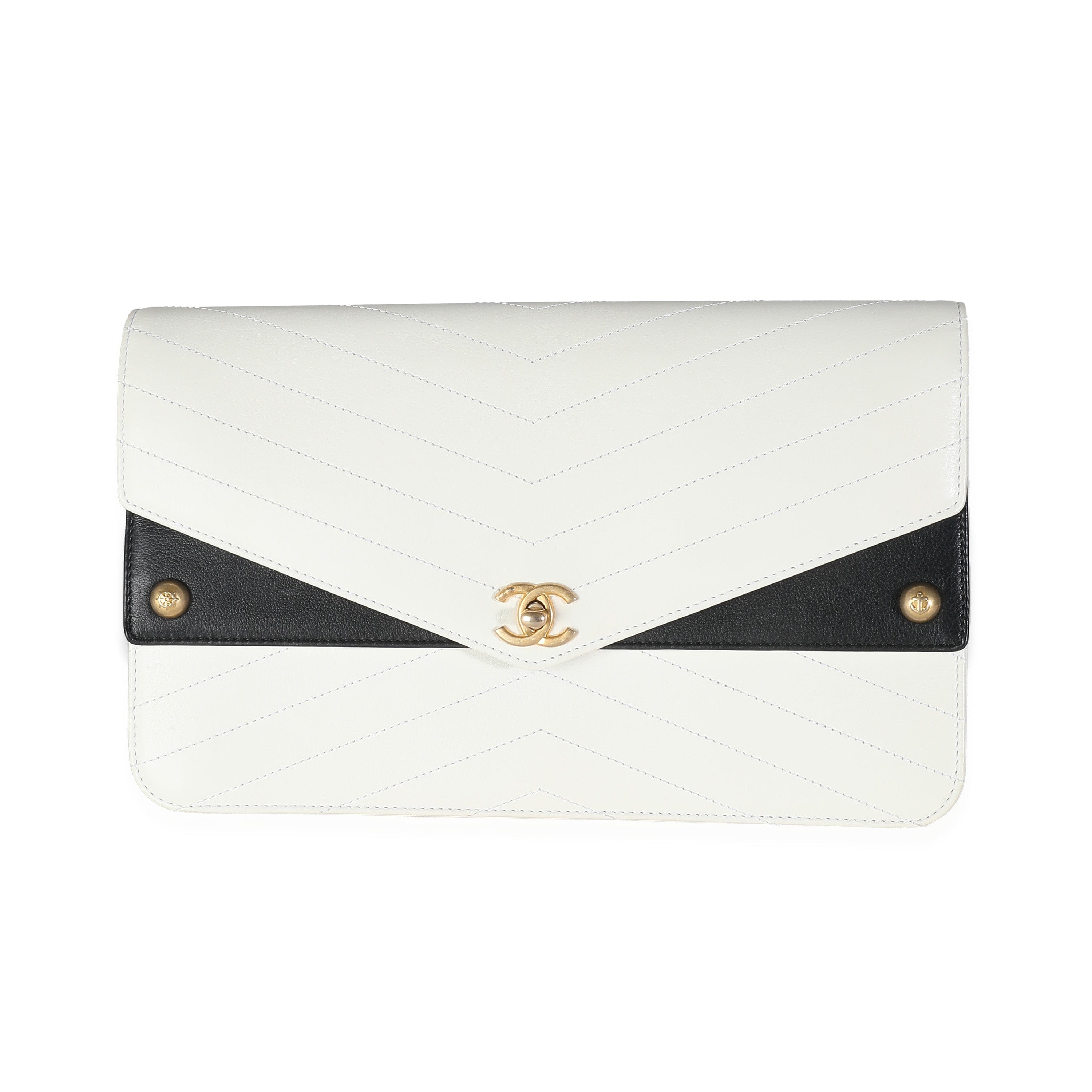 Chanel Chanel White Chevron Calfskin Casual Trip Flap Clutch