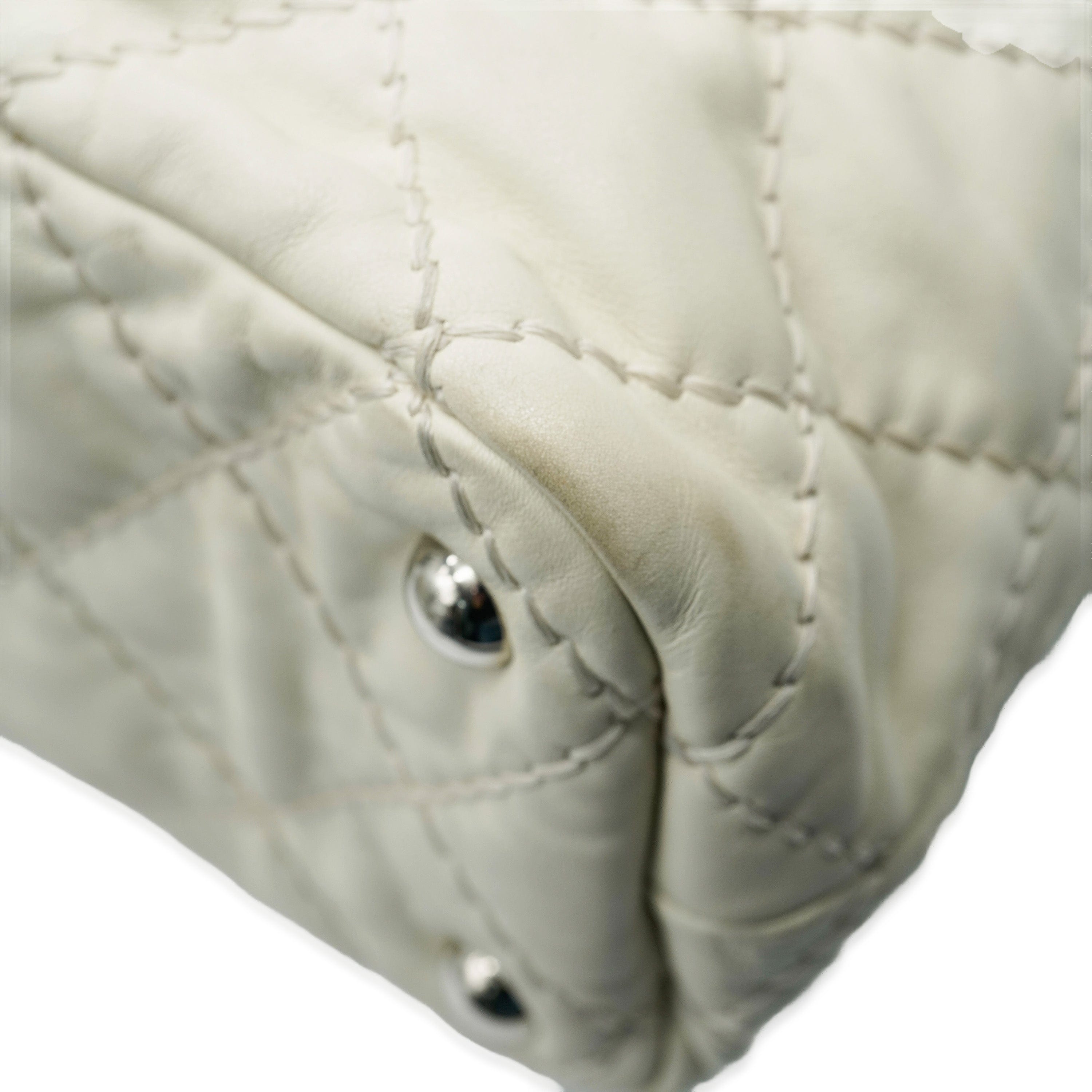 Chanel Chanel White Quilted Calfskin Ultimate Stitch Hobo