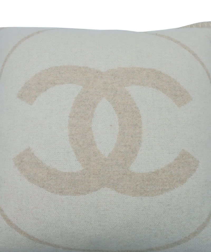 AN IVORY & BEIGE WOOL & CASHMERE THROW PILLOW, CHANEL, 2000s