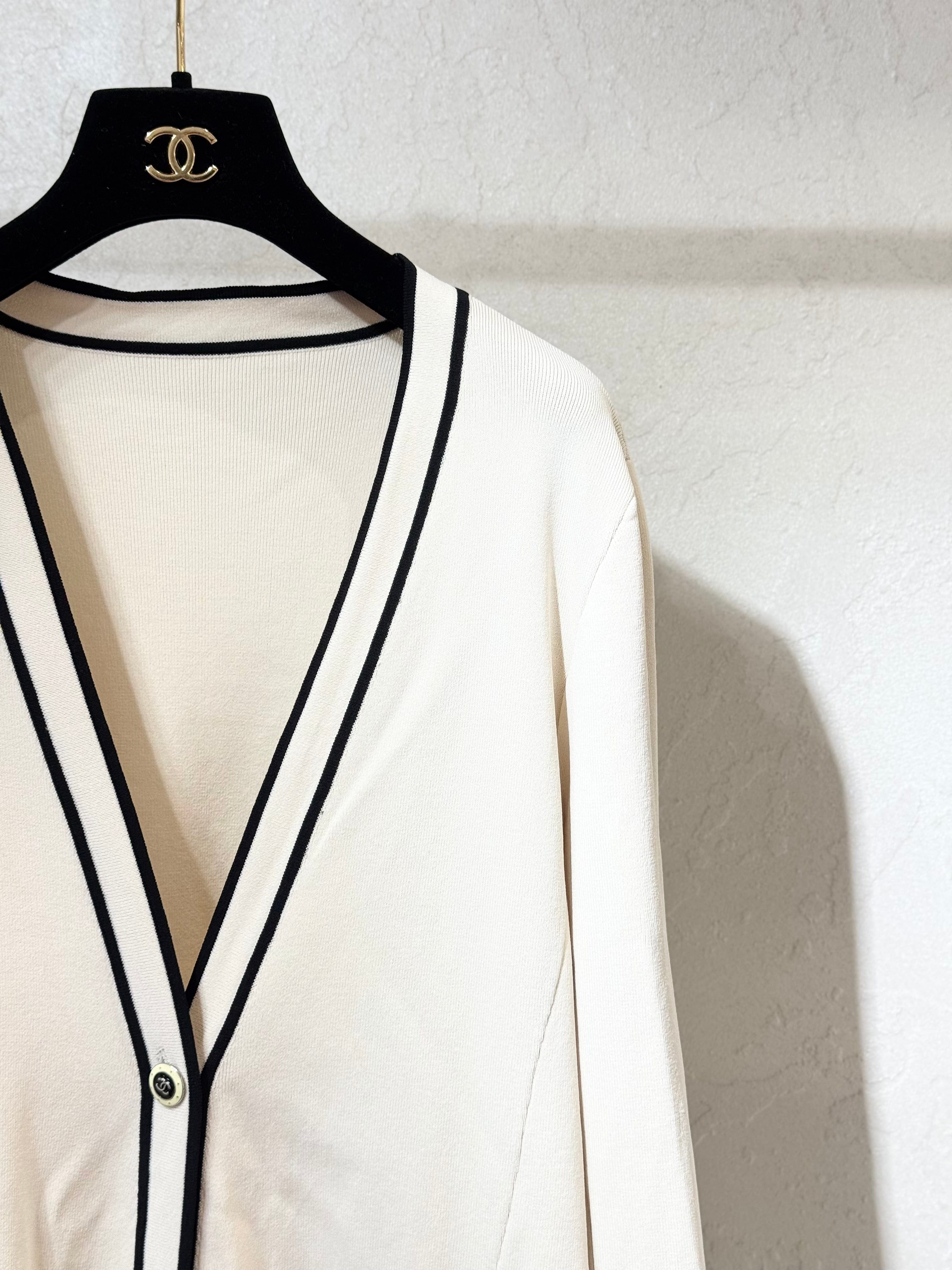 Chanel Chanel 2- Piece Cream Top and Cardigan Set Size 40