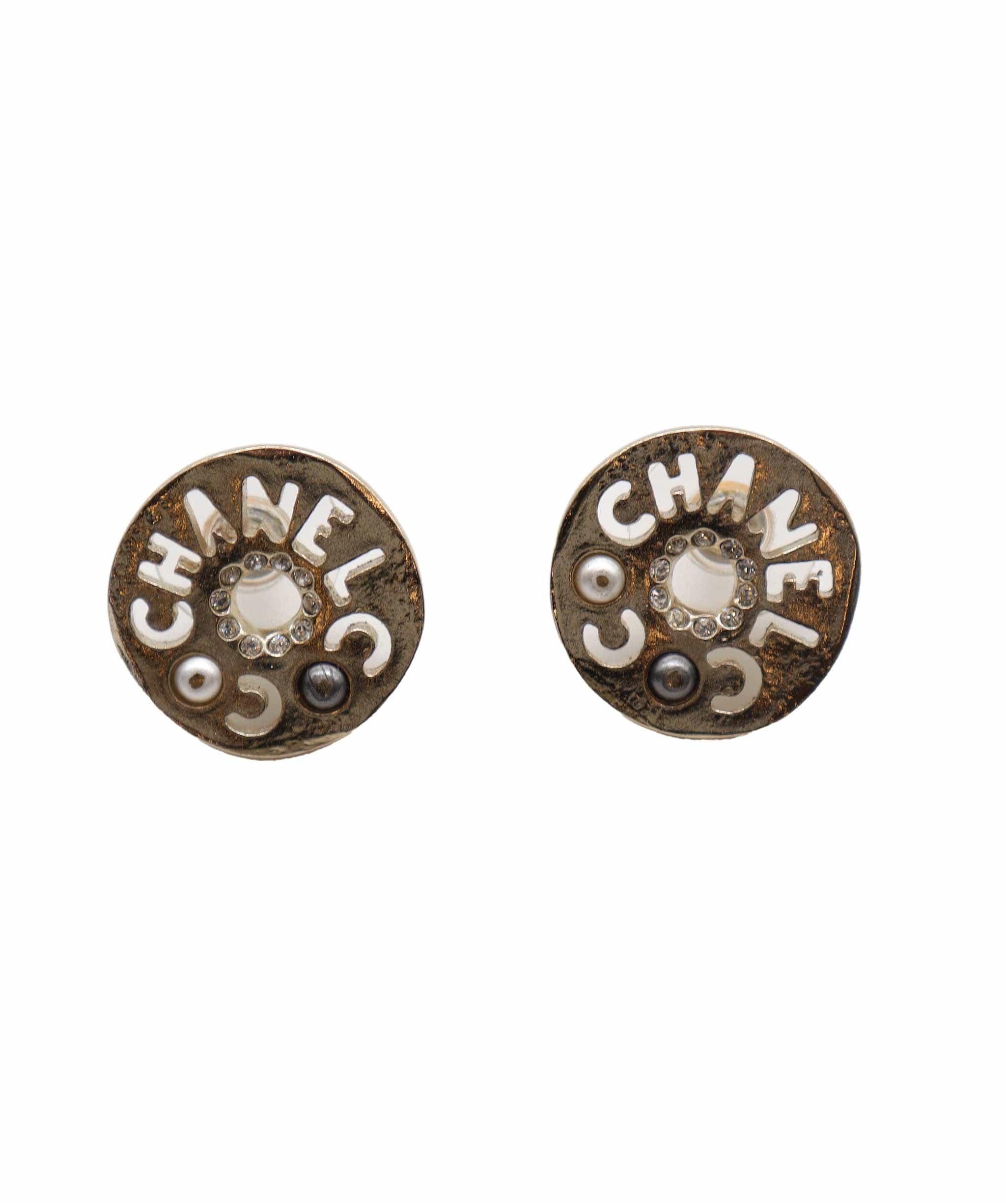 Chanel Chanel 19A Cutout detail stud earrings - DXBS1481