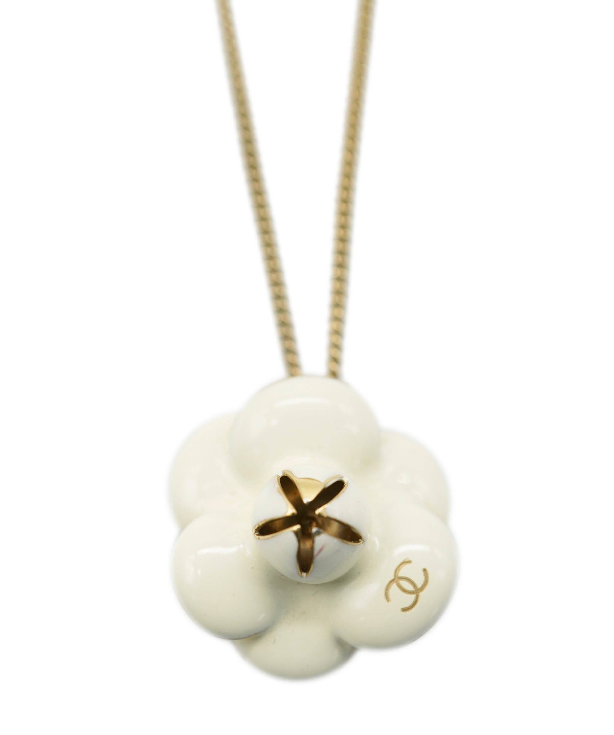 Chanel Chanel cream camellia flower pendant necklace - AJL0184