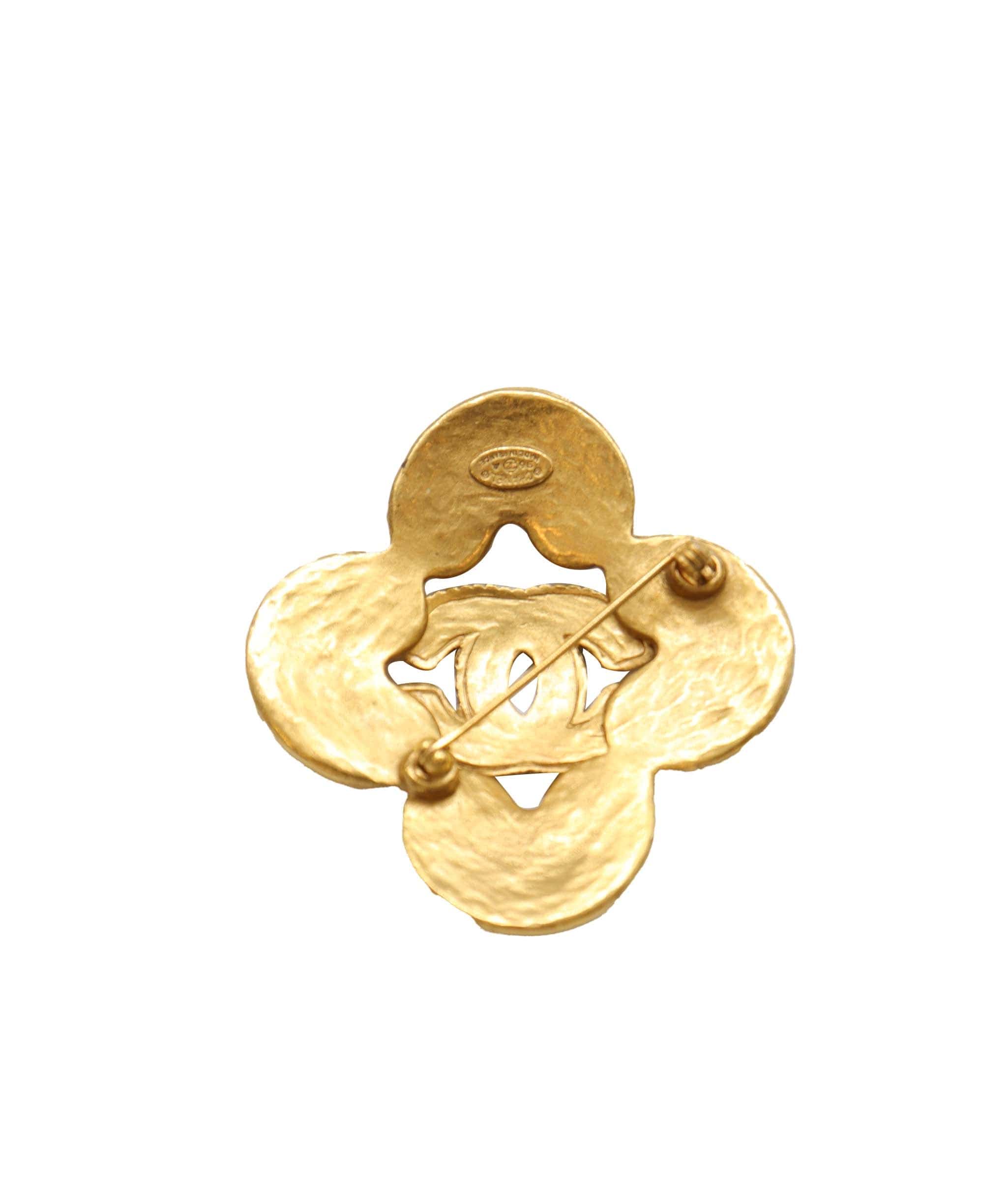 Chanel Chanel Gold Brooch DXBS2933