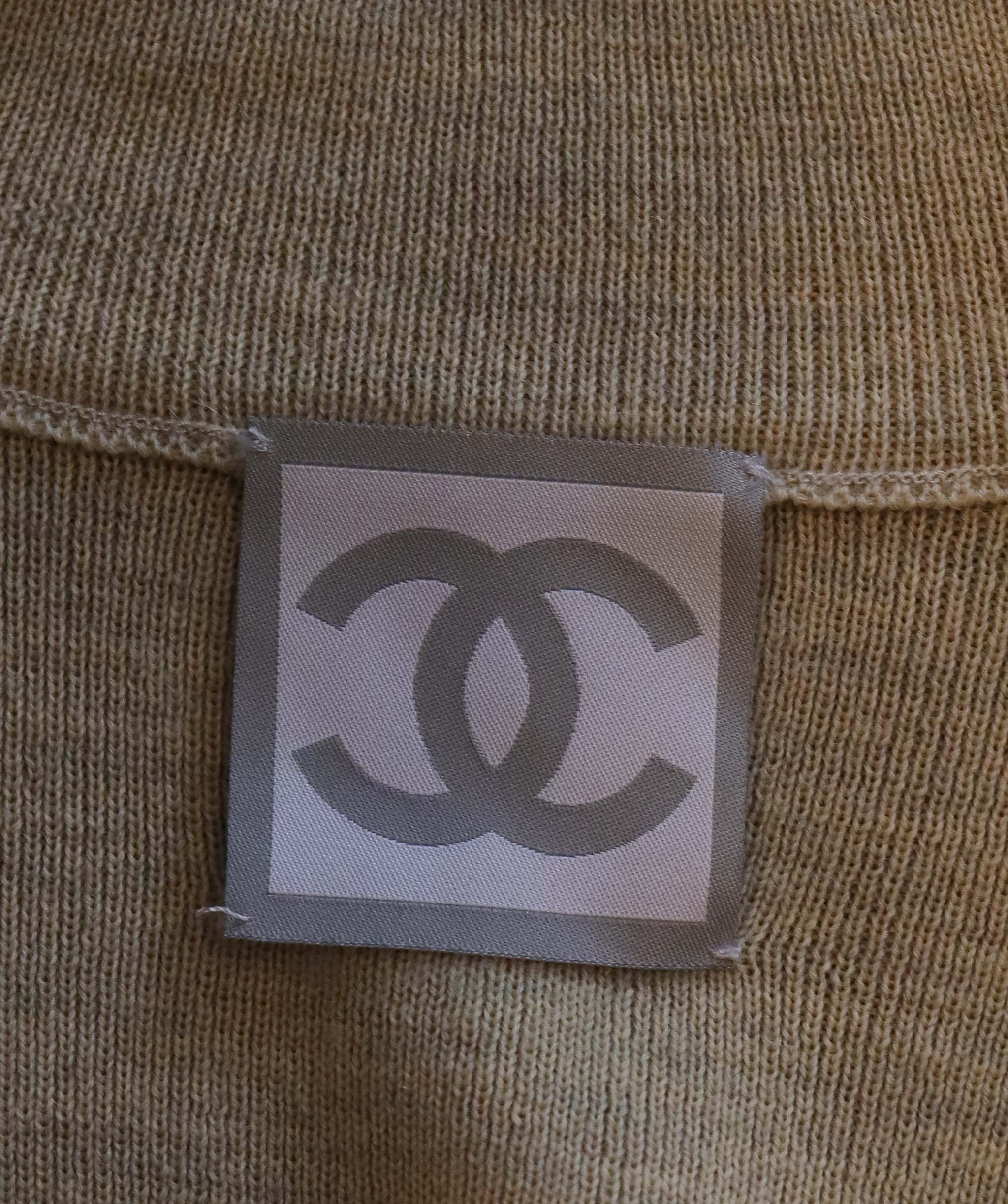 Chanel Chanel Sport Side Line Knit Jacket Beige  DXBS6051