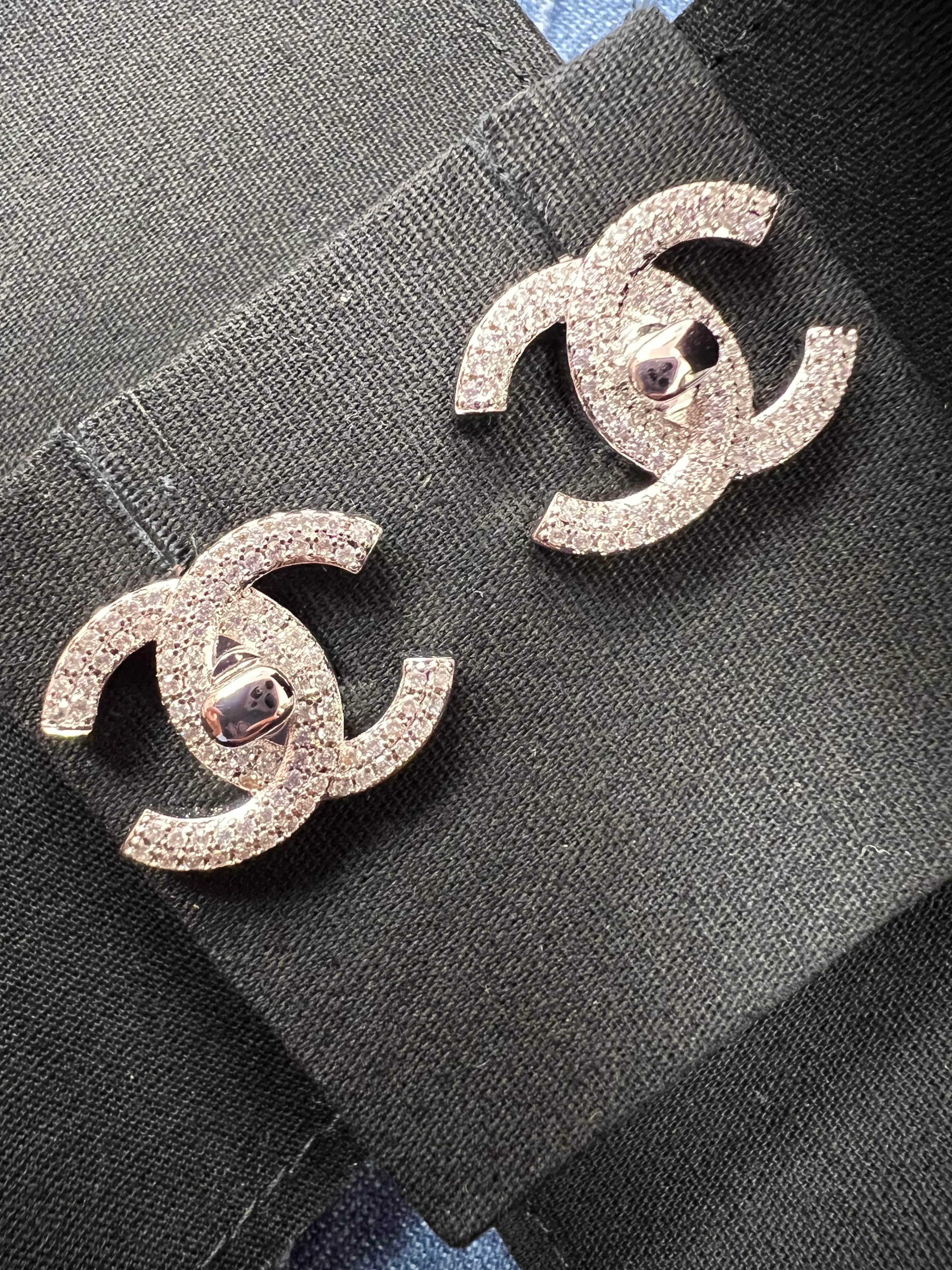 Chanel Chanel Turnlock Rhinestones Earrings SHW (Pierced) SYC1192