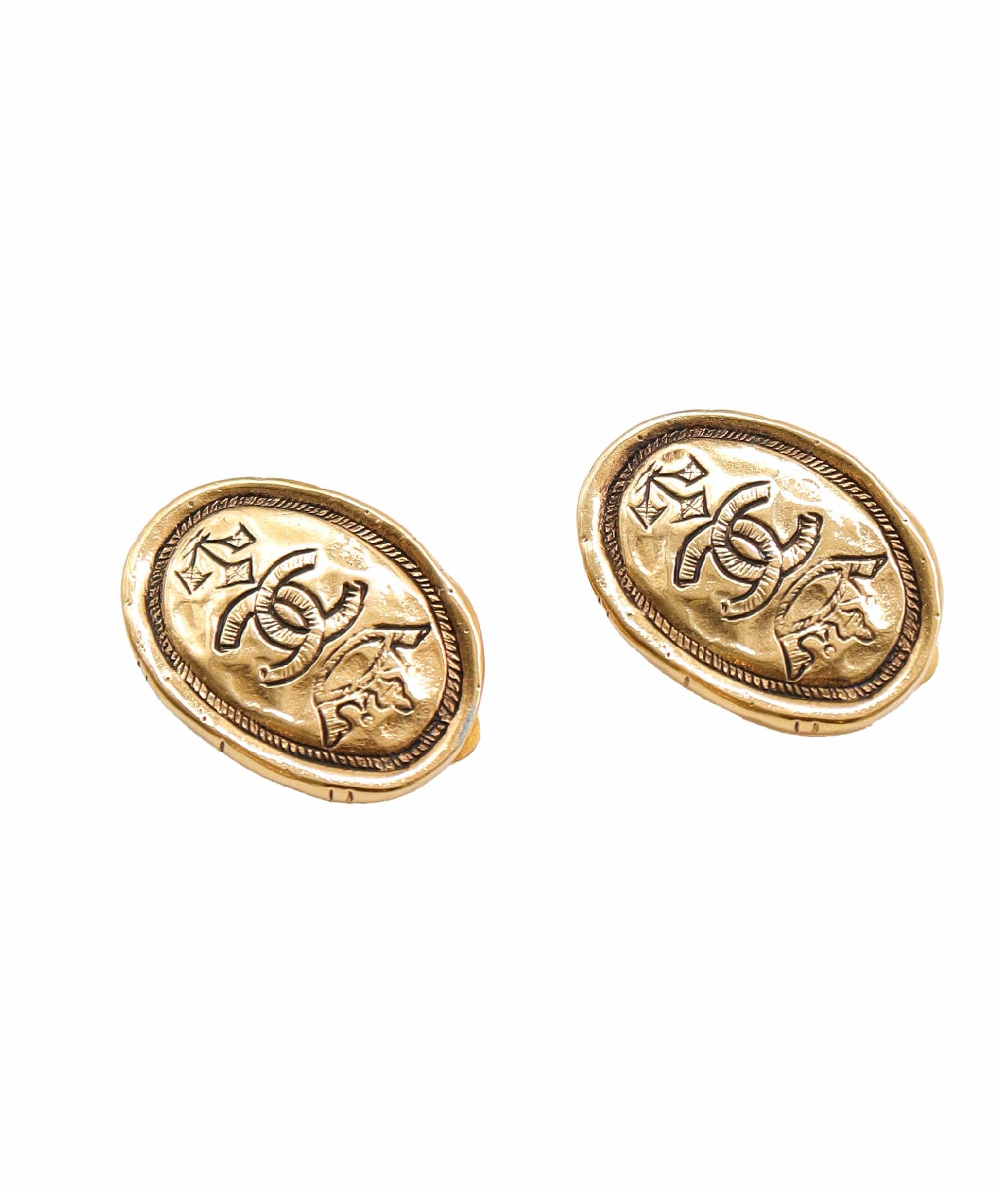 Chanel CHANEL VINTAGE EARRINGS ROUND COCOMARK ACCESSORY DXBS2857