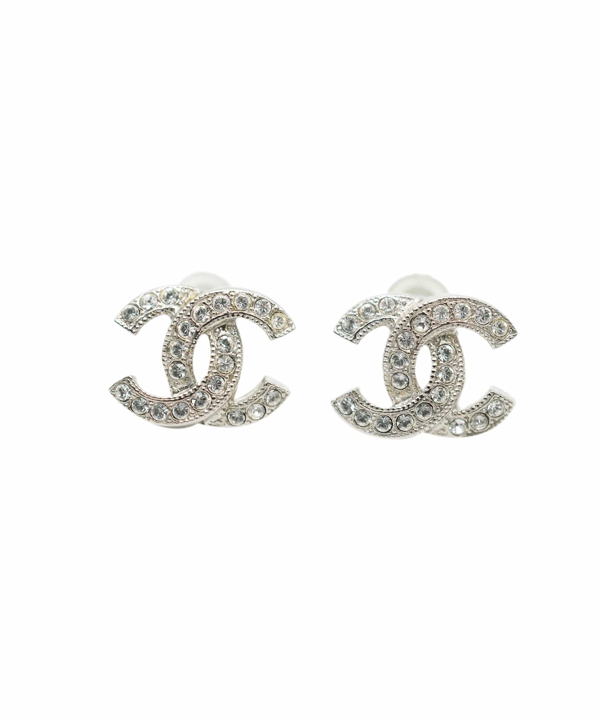 Chanel Silver Tone Chanel 2017 CC Strass Stud Earring ABC0548