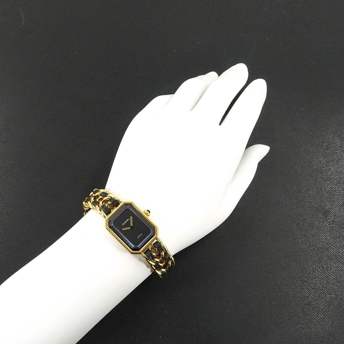 CHANEL CHANEL Premiere Size M H0001 Vintage Quartz Black Dial Ladies Watch 90310489