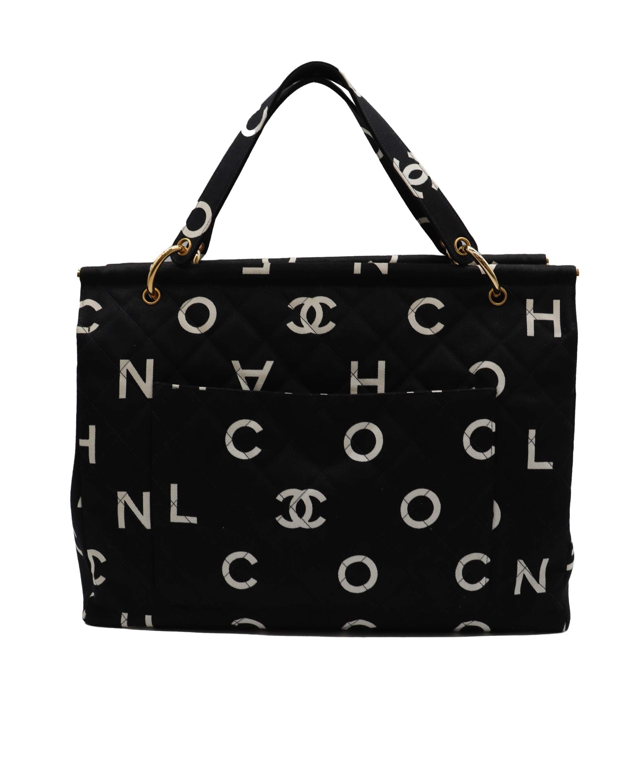 Chanel Chanel 1997 Logot Tote Bag Black White DXBS1918
