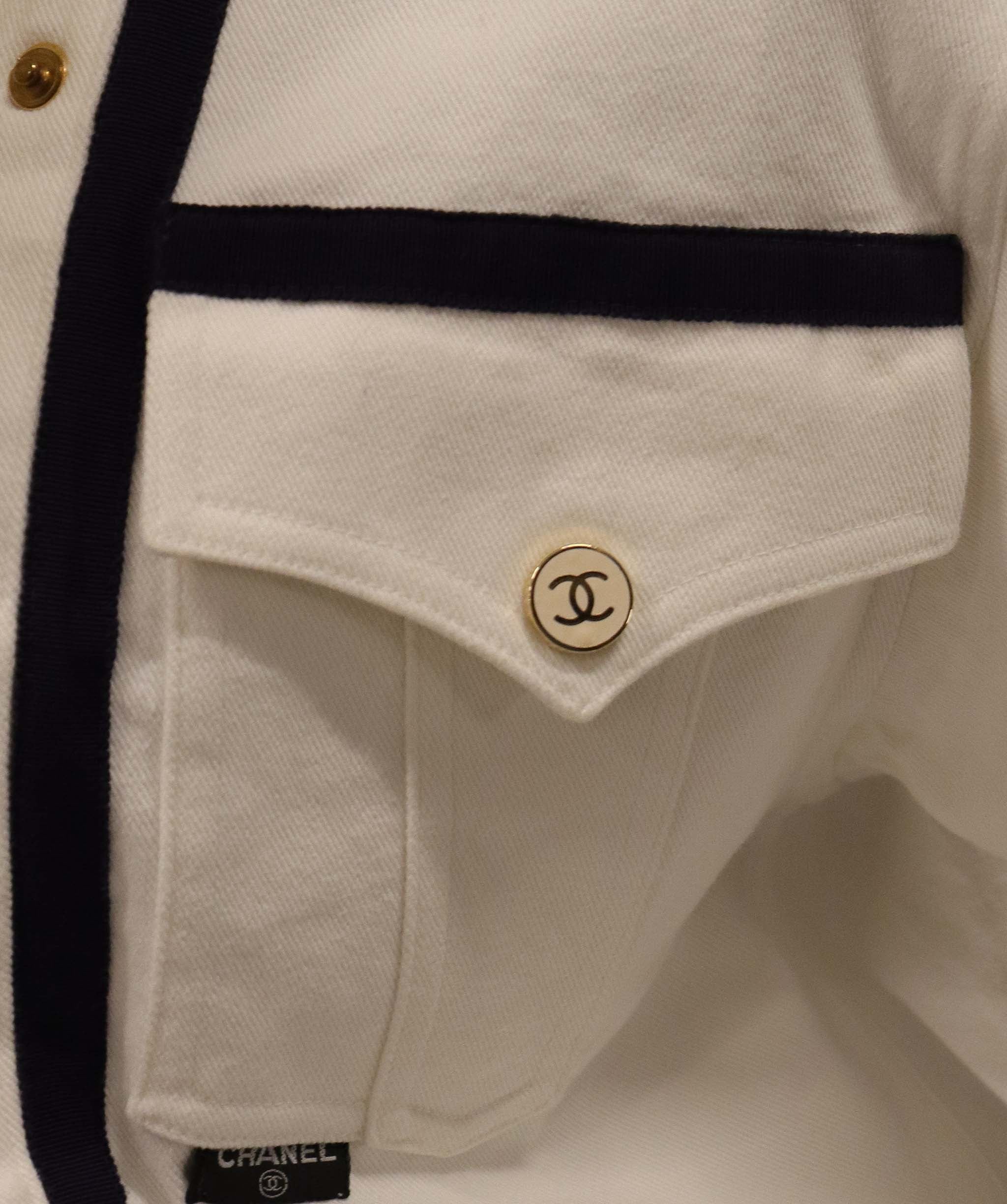 Chanel CHanel CC Buttons White Denim Jacket DXBS1775