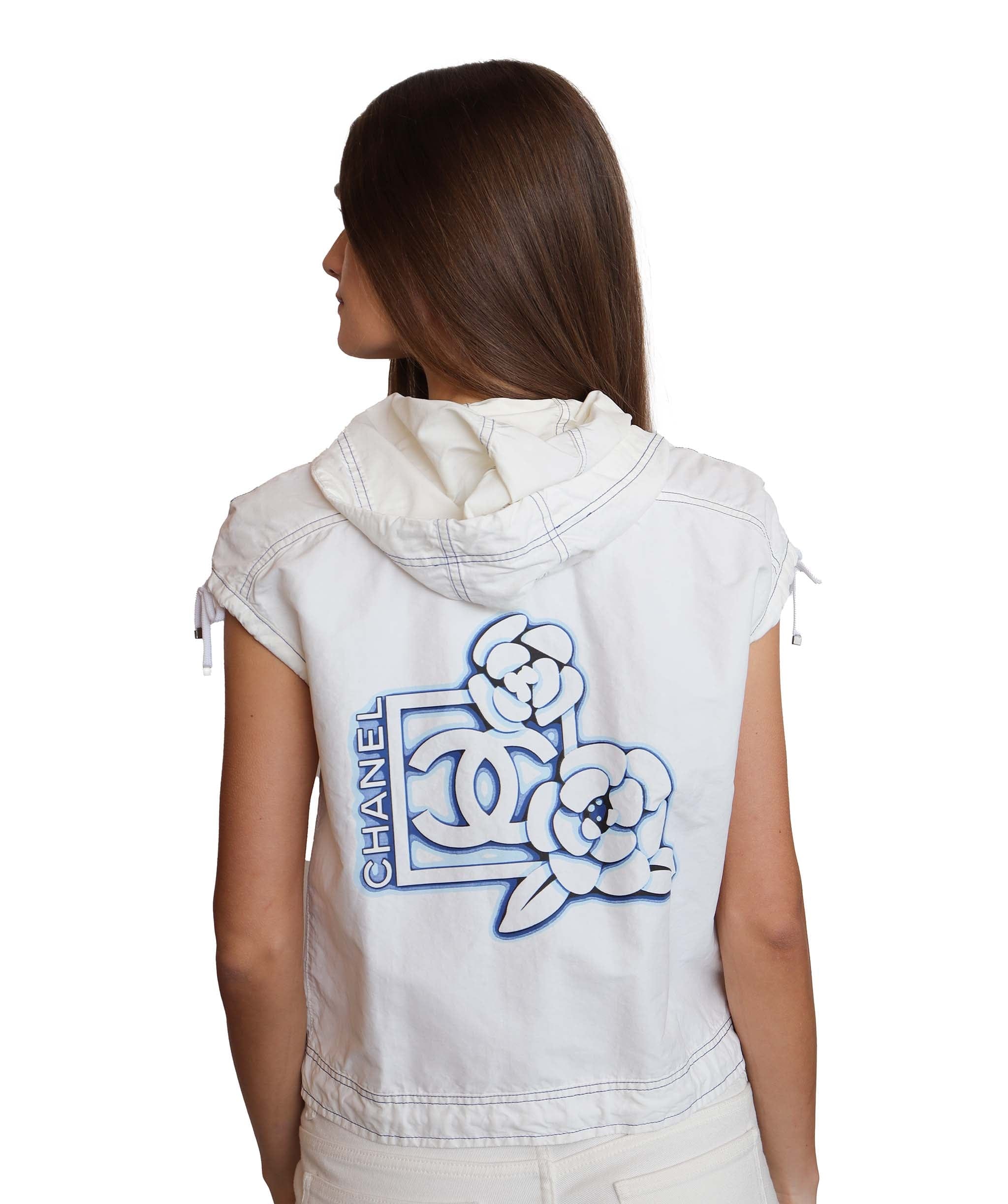 Chanel Chanel sport Camellia Logo Zipped Vest White Blue DXBS2028