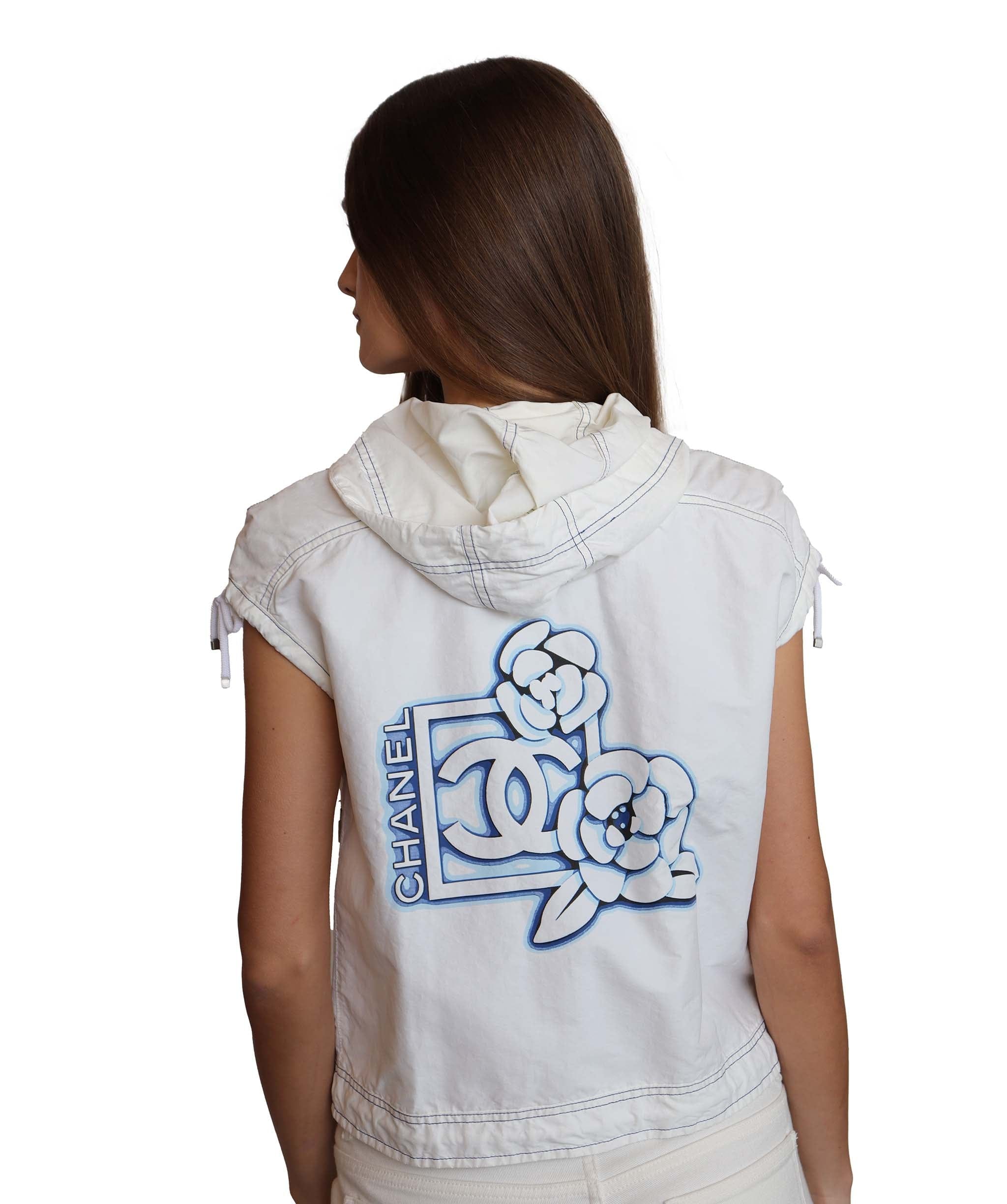 Chanel Chanel sport Camellia Logo Zipped Vest White Blue DXBS2028