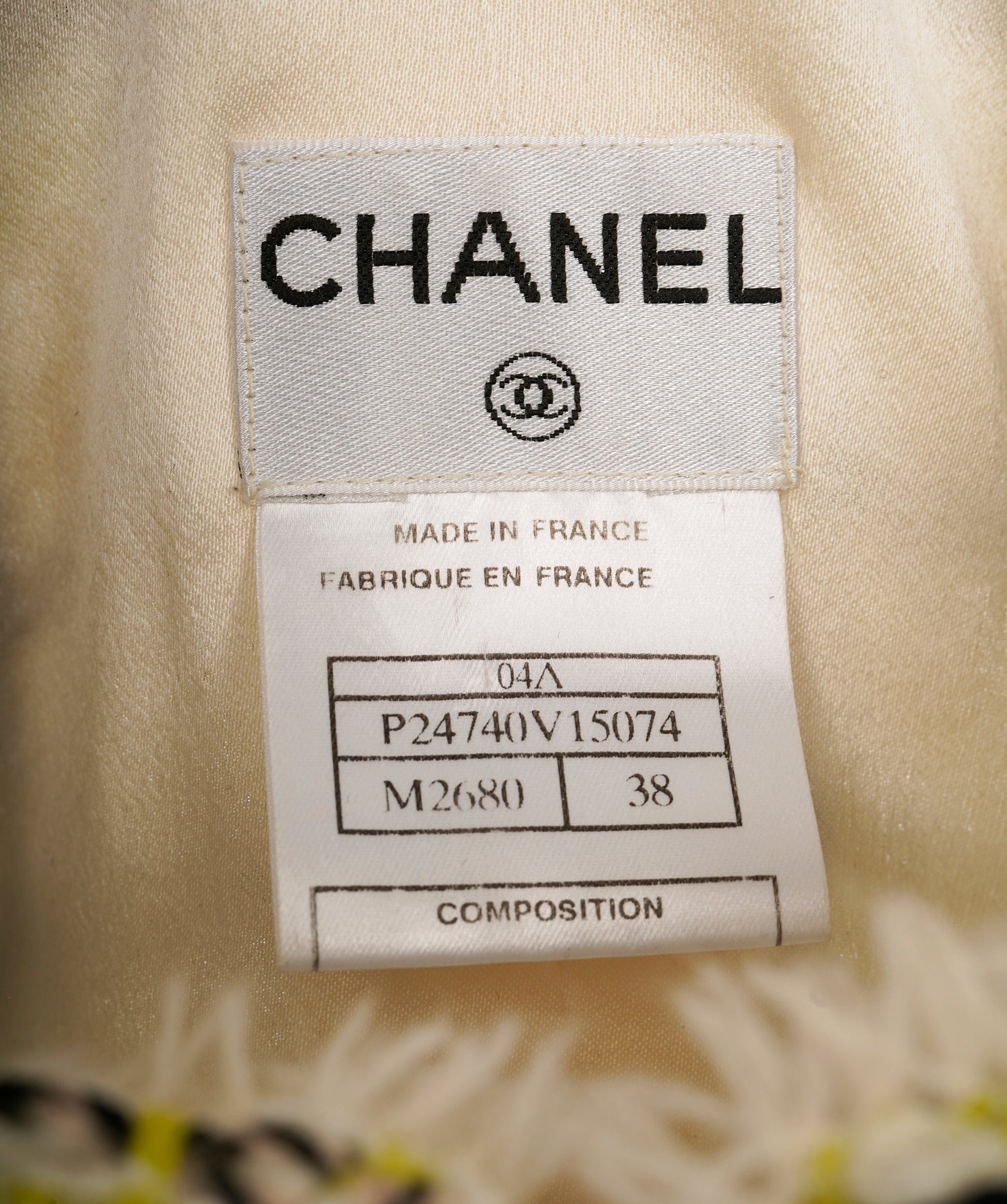 Chanel Chanel 04A Green Runway vest sz 38  AVC2126