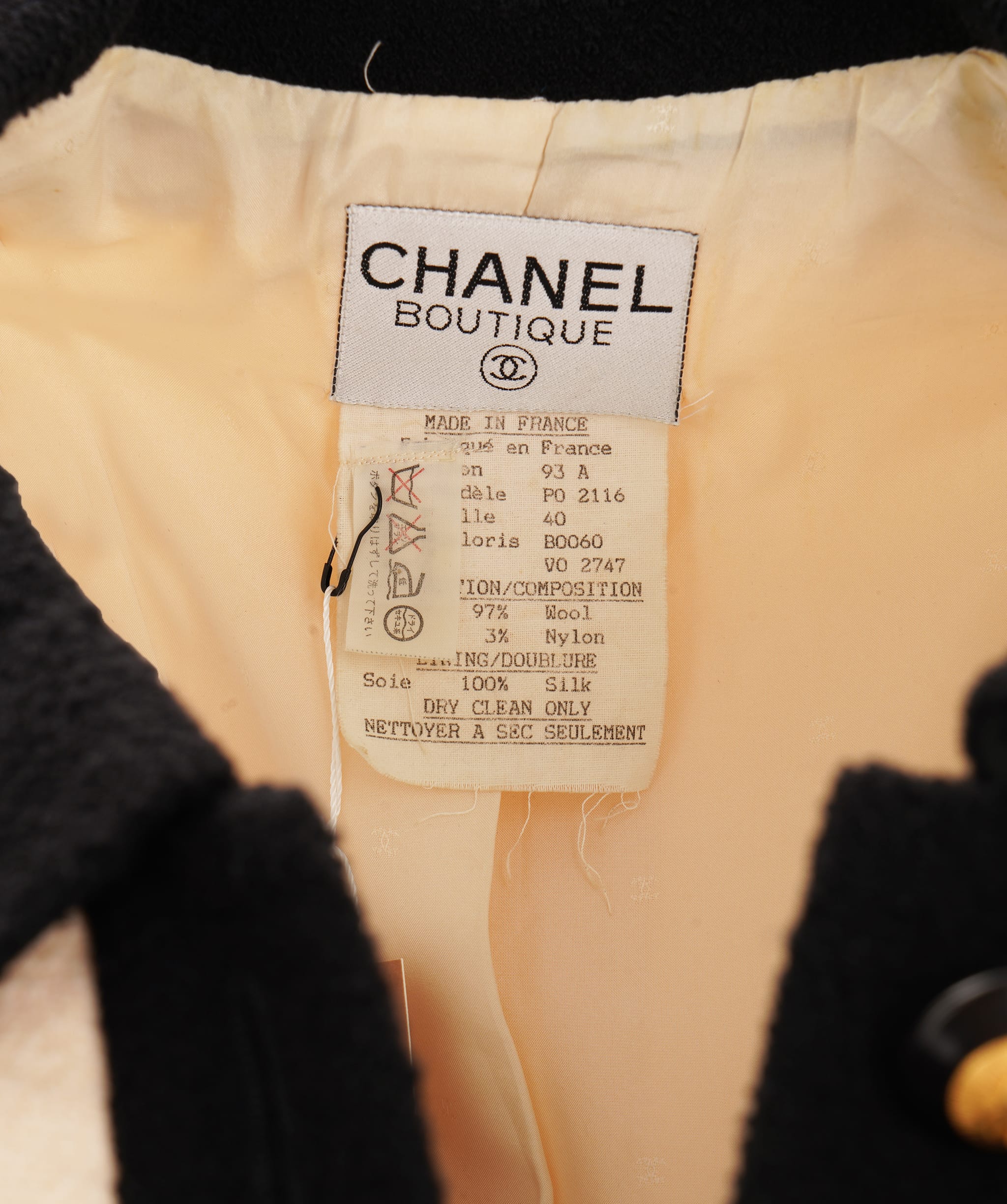 Chanel Chanel 1993 Autumn Black And Cream Tweed Skirt Suit Size 40 ALTC1004