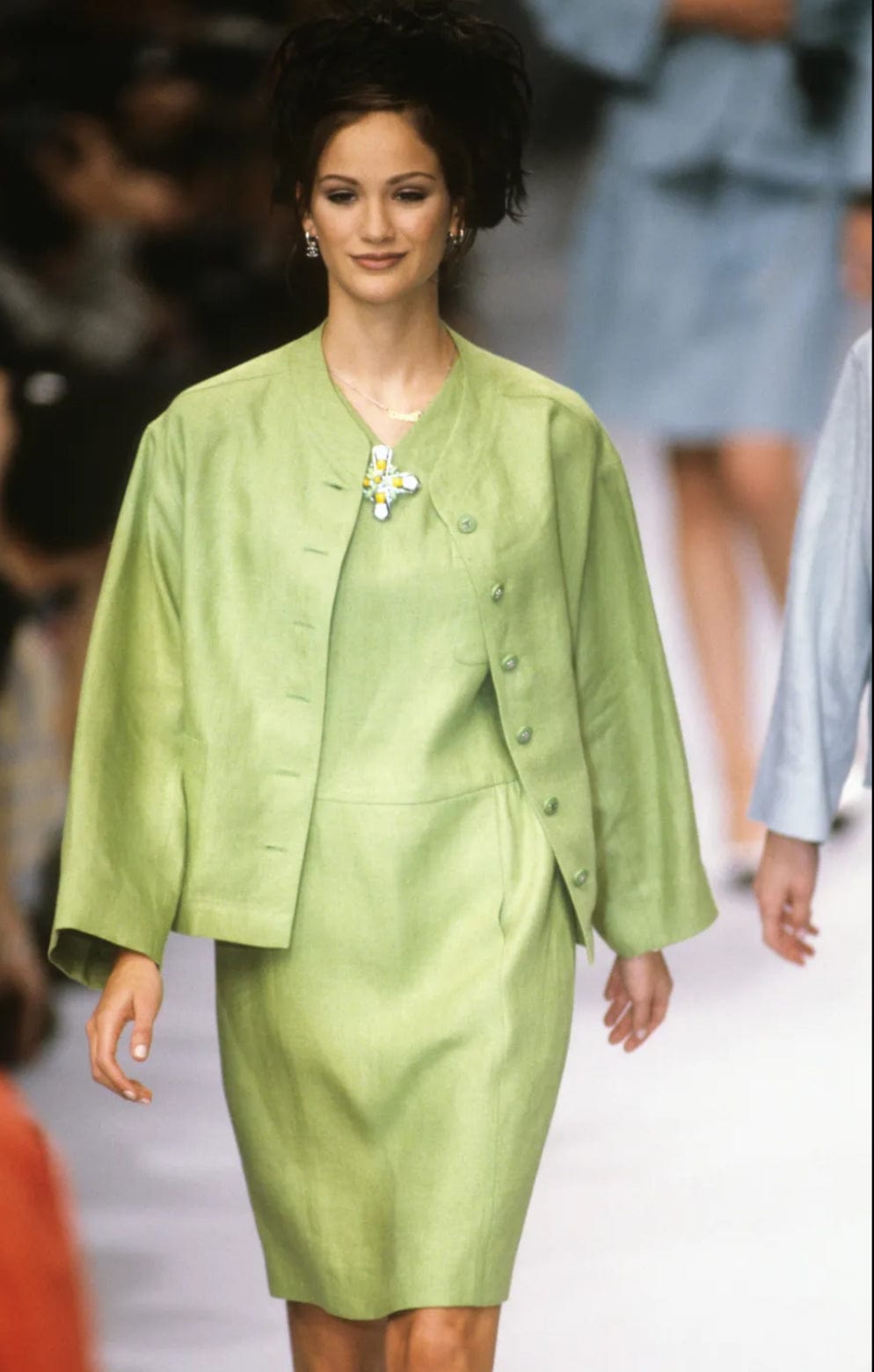 Chanel Chanel 1996 spring green linen jacket& dress set   DXBK0580