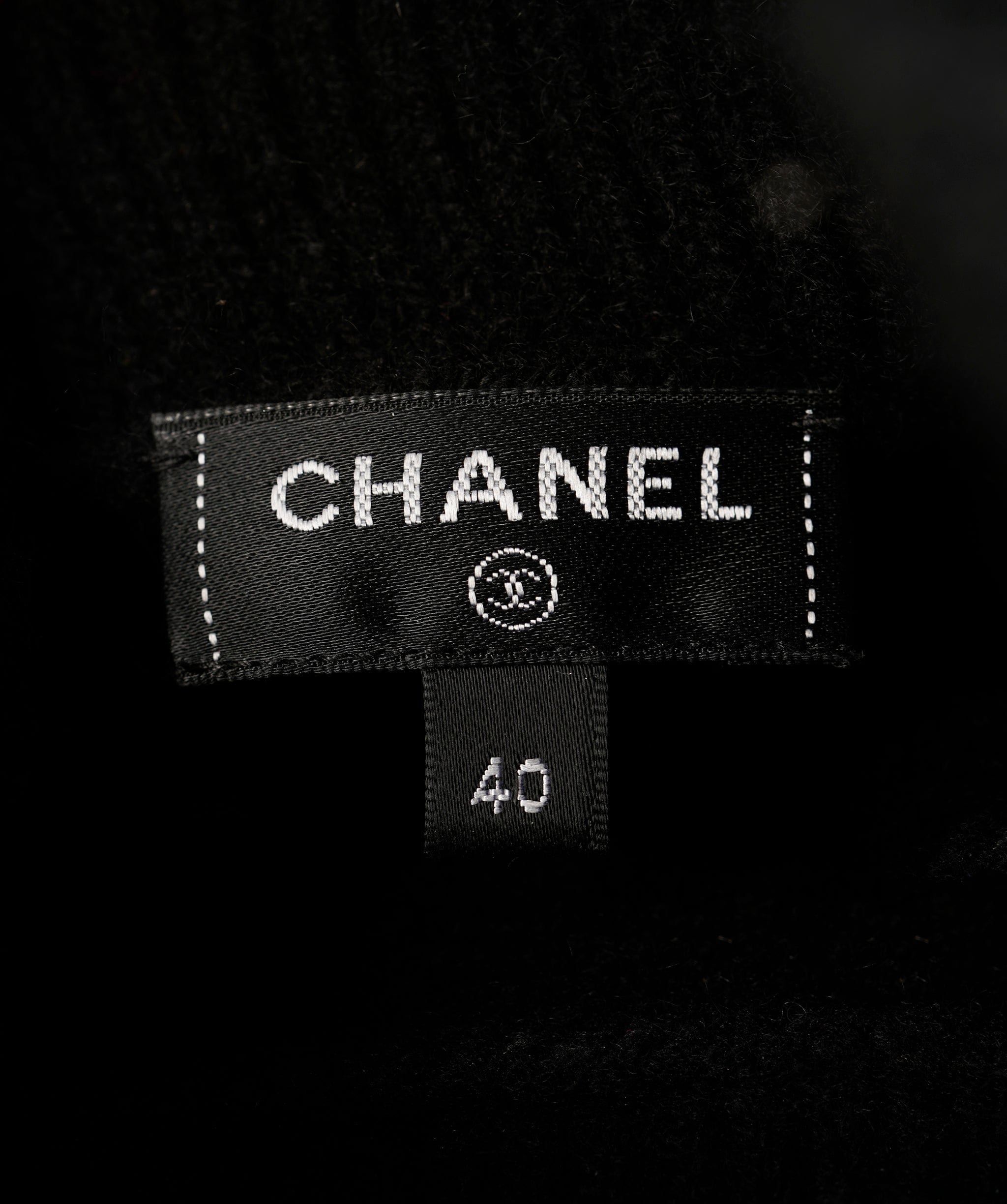 Chanel Chanel 21 Coco Neige Black Cashmere Turtleneck Sweater ALC1818