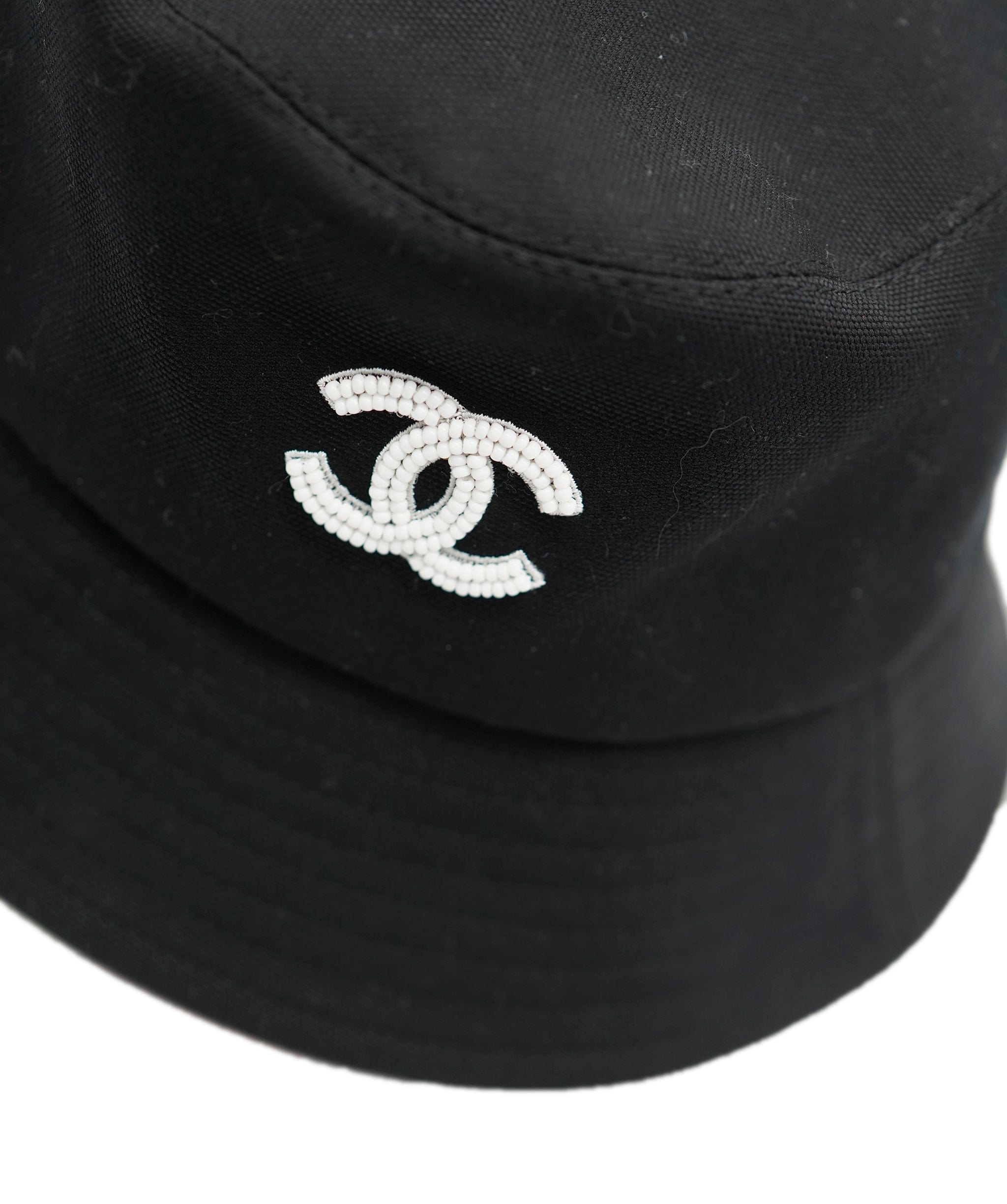 Chanel Black Bucket Hat with CC pearl Detail ALC1338 – LuxuryPromise