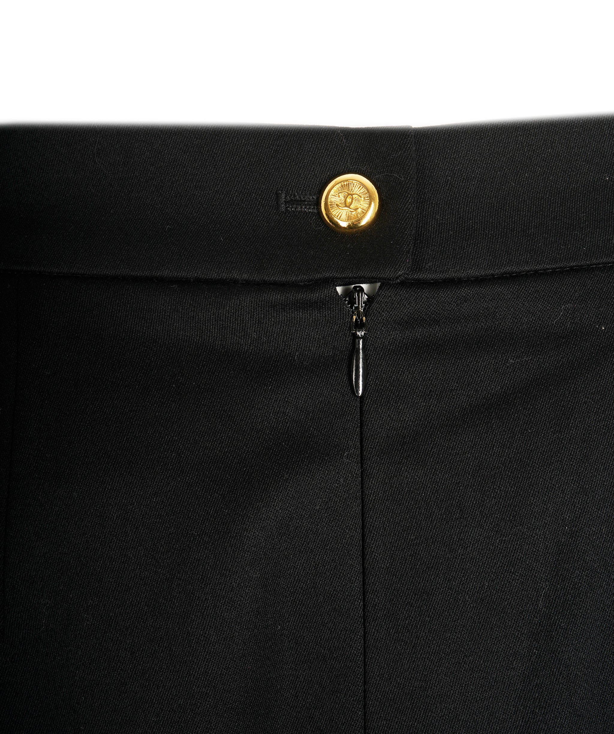 Chanel Chanel Black CC Button Vintage Suit Set  ALC2235