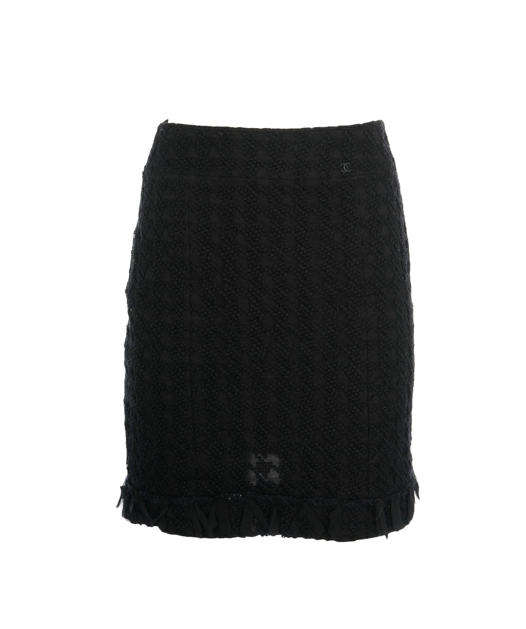 Chanel Chanel black lace skirt  AVL1447