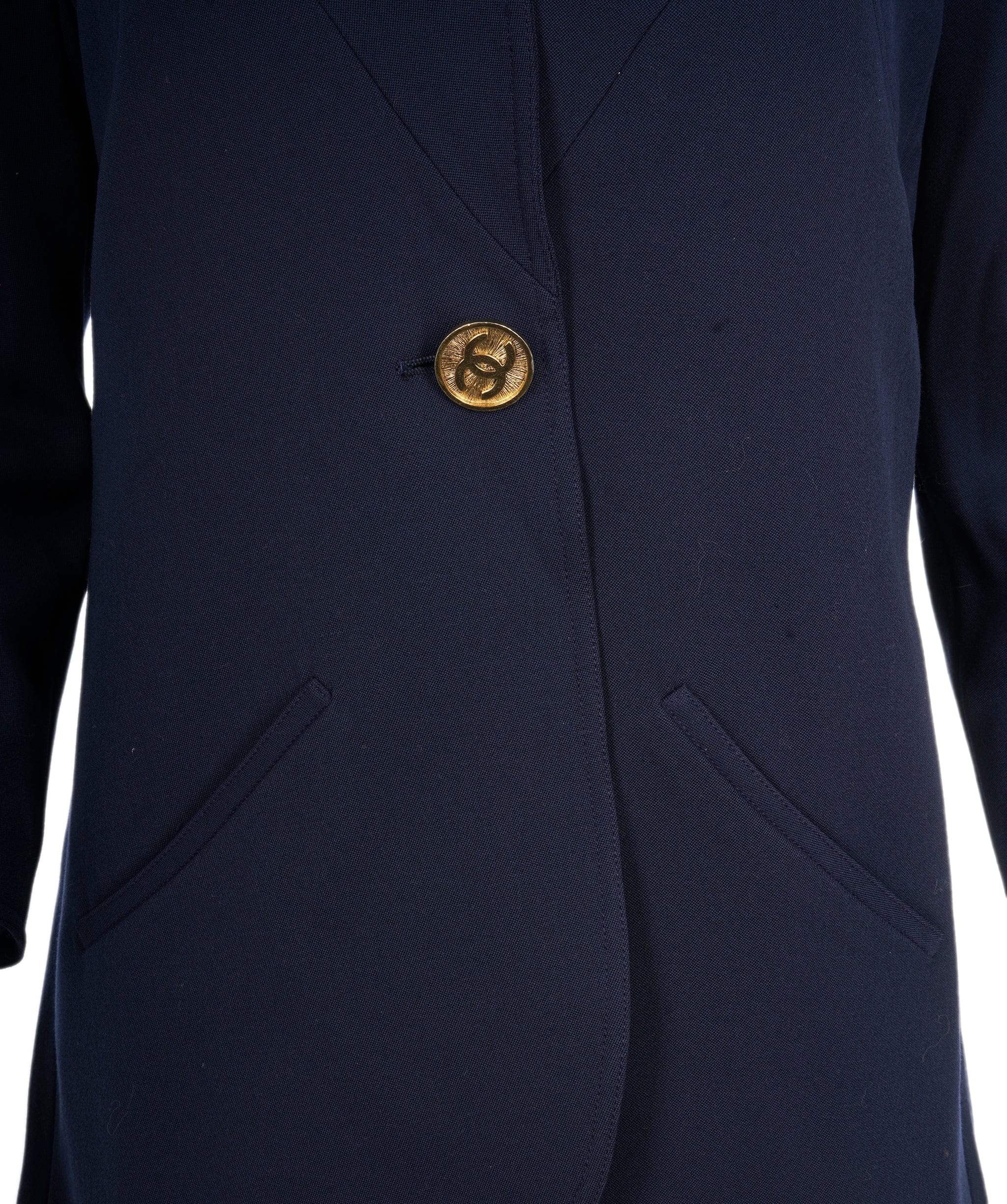 Chanel Chanel Blazer Navy size 38 Gold CC Buttons - AJC0673