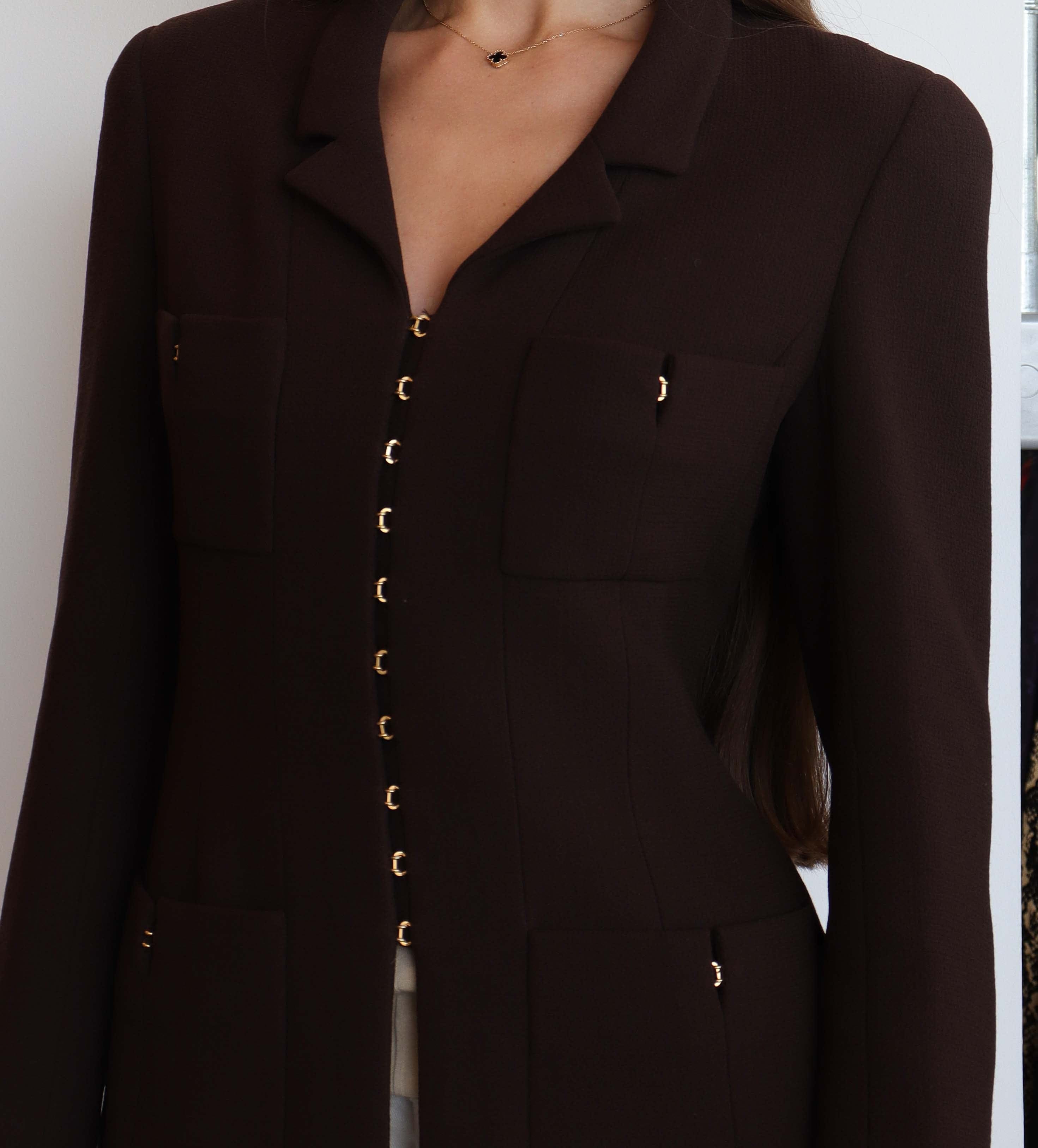 Chanel Chanel brown 96P hook and eye jacket - UKC1178