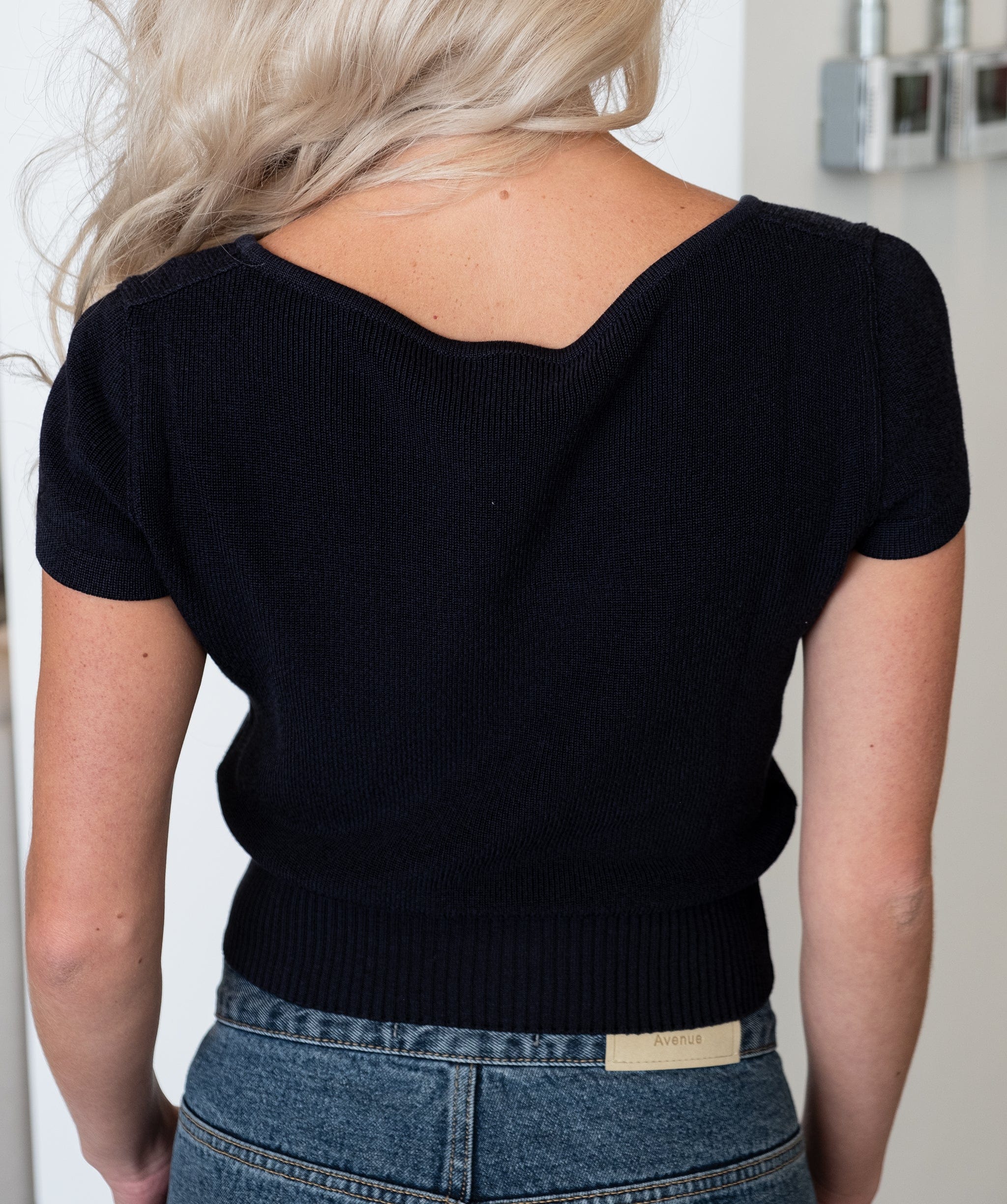 Chanel CHANEL Cropped Knit - DXBS0501