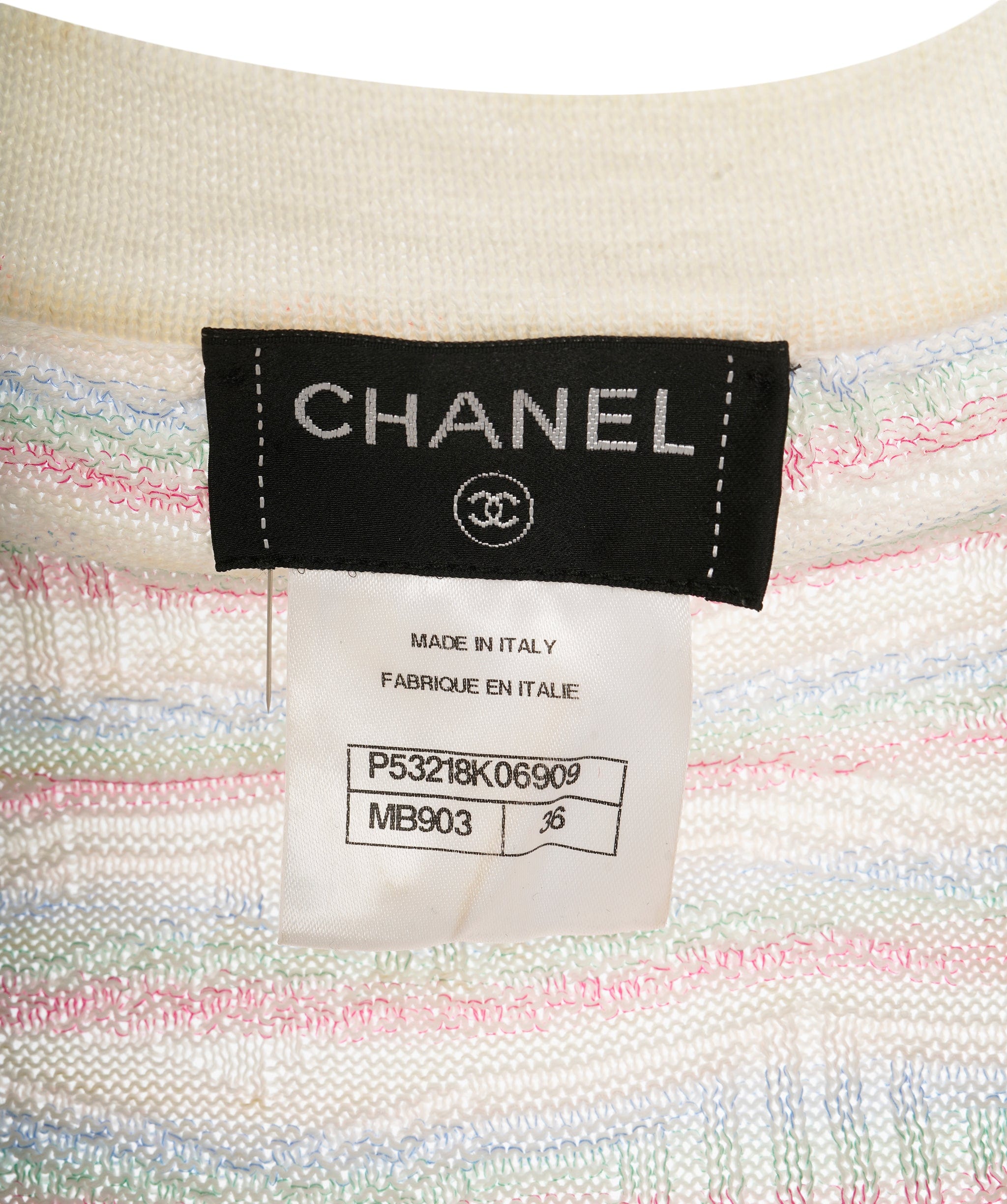 Chanel Chanel dress white with multicolor and grapefruit buttons FR36 P53218K06909 AVC1971